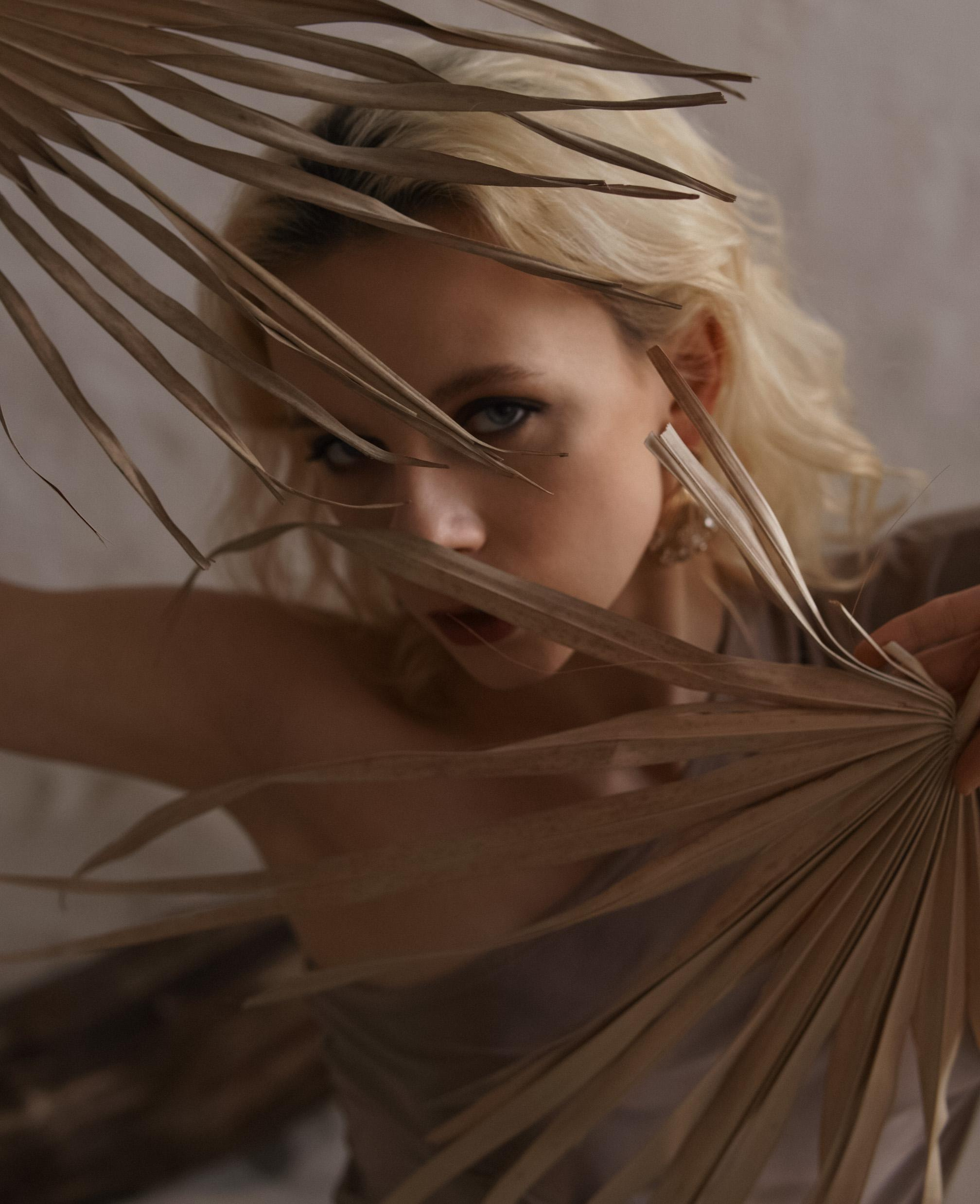 Наташа, фотосессия в студии. Фотограф в Минске Света Григорьева