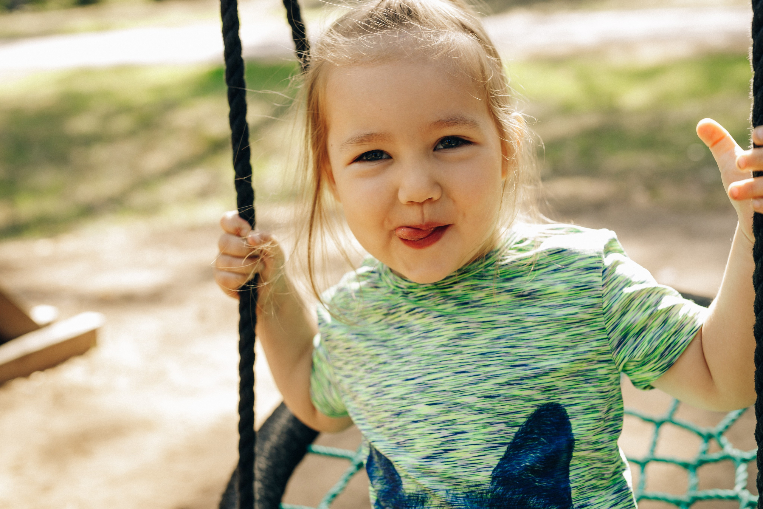 Семейная фотосессия за городом. Дмитрий Мартьянов семейный фотограф в Санкт-Петербурге