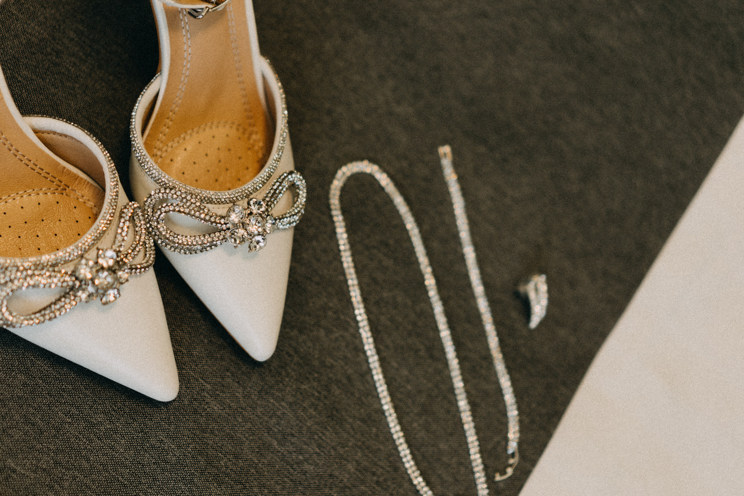 СВАДЕБНАЯ СЬЕМКА СБОРОВ ЖЕНИХА И НЕВЕСТЫ В ОТЕЛЕ И ТАКЖЕ ФОТОСЕССИИЯ В ОТЕЛЕЕ МЕГАПОЛИС БРЯНСК. Профессиональный фотограф, Санкт-Петербург — Виктория Богомолова