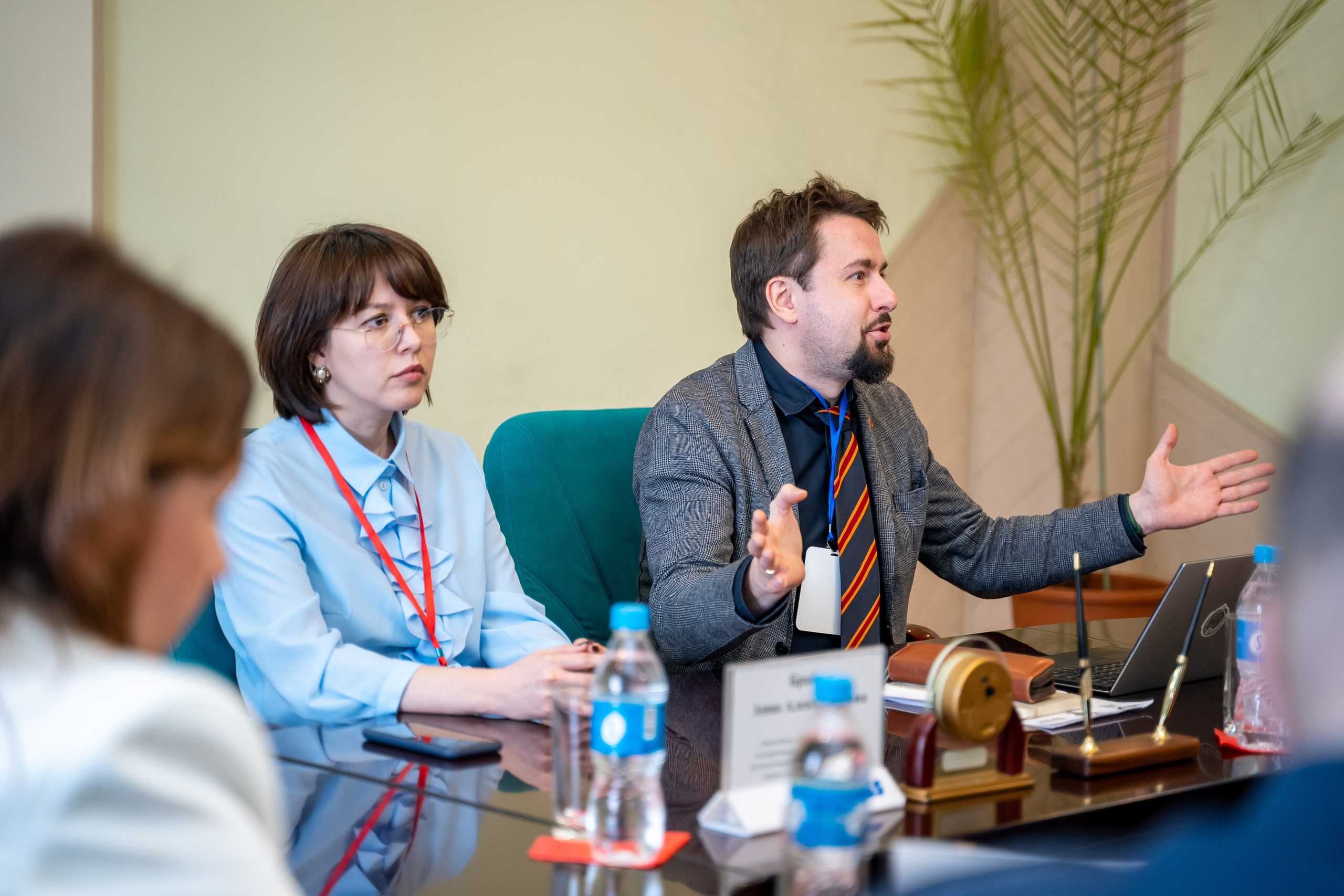 Официальный. Главная