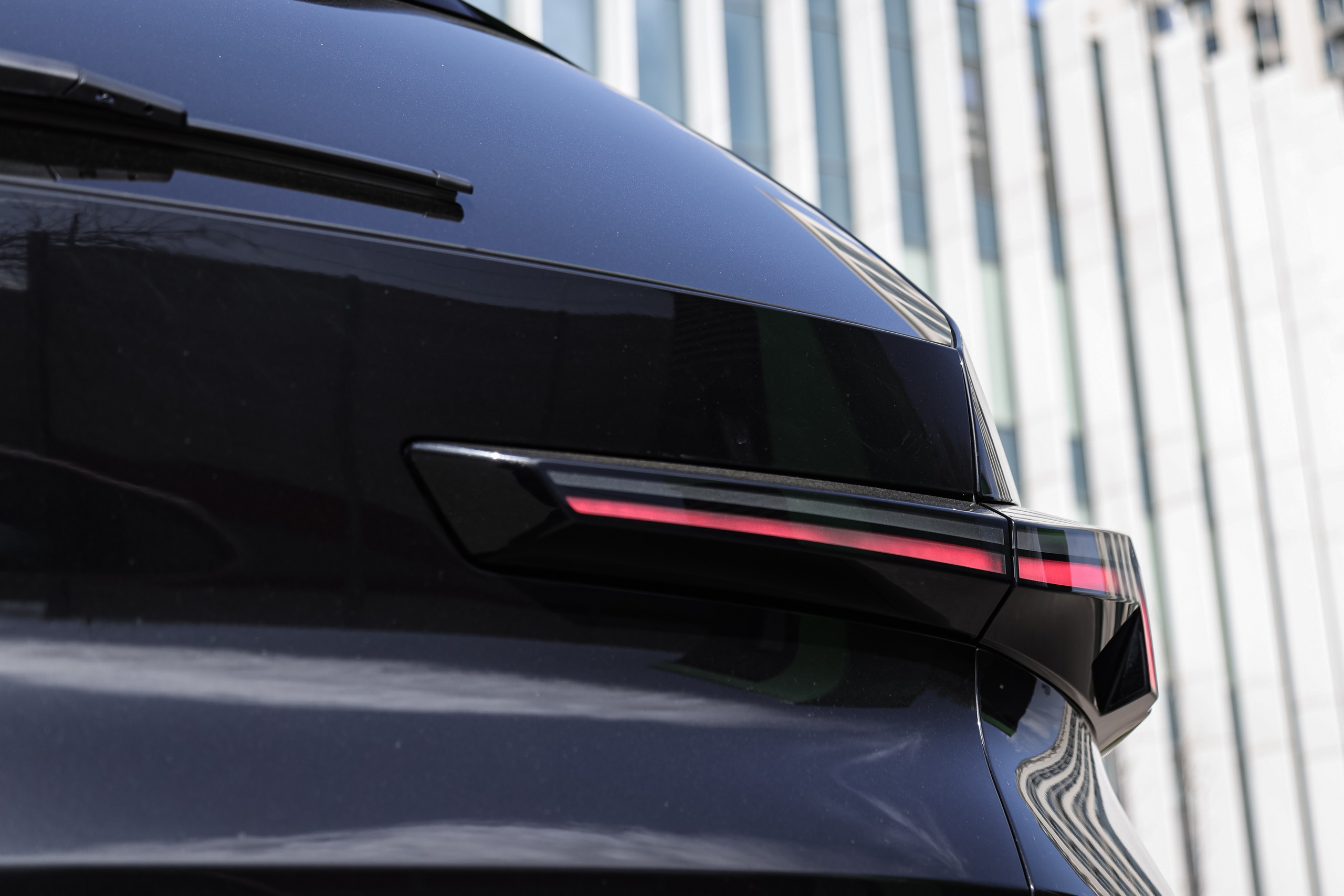 2024 BMW XM. Mixturecaptures