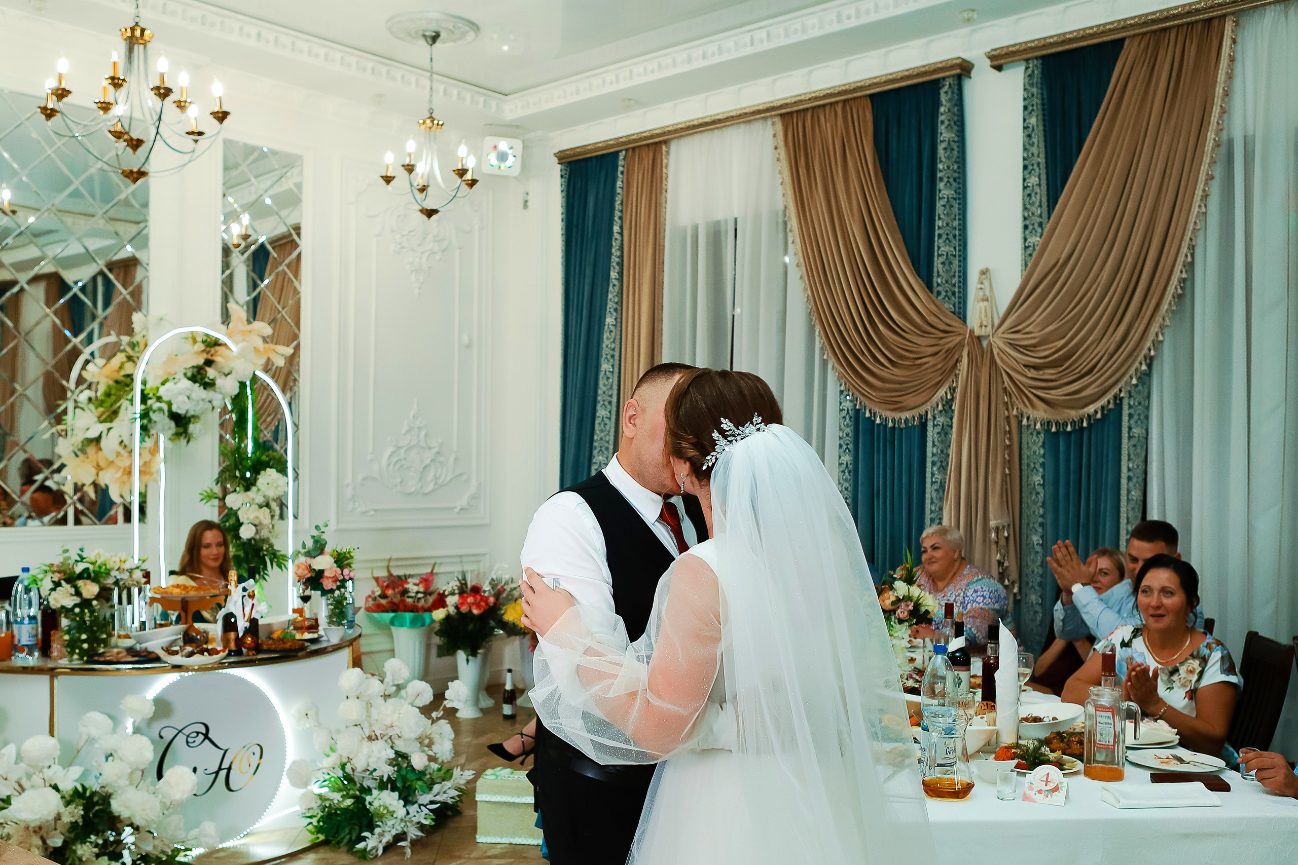 Юлия и Сергей. Свадебный фотограф Евгения Фролова г. Каменск-Шахтинский, Донецк, Ростов