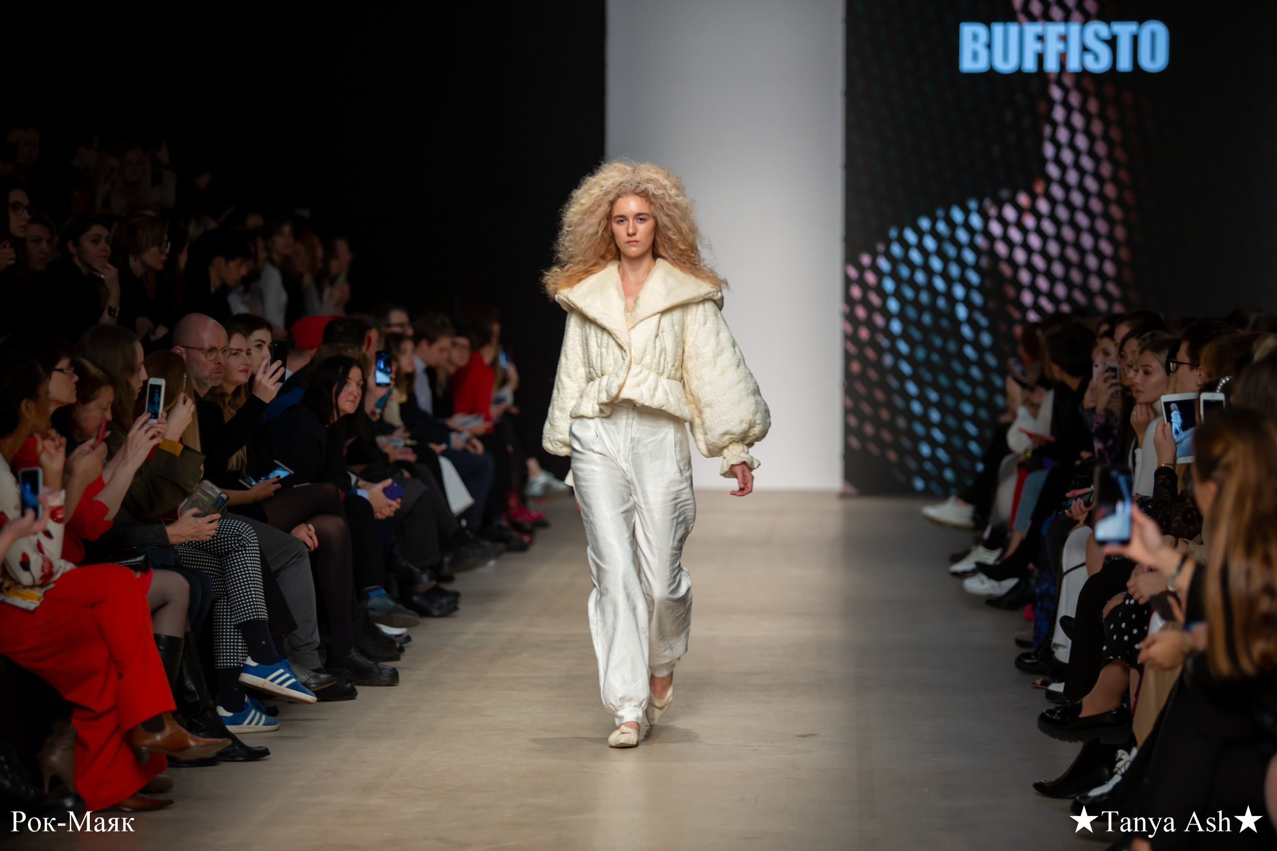 БВШД Дизайн одежды. Фотограф Сонкина Татьяна