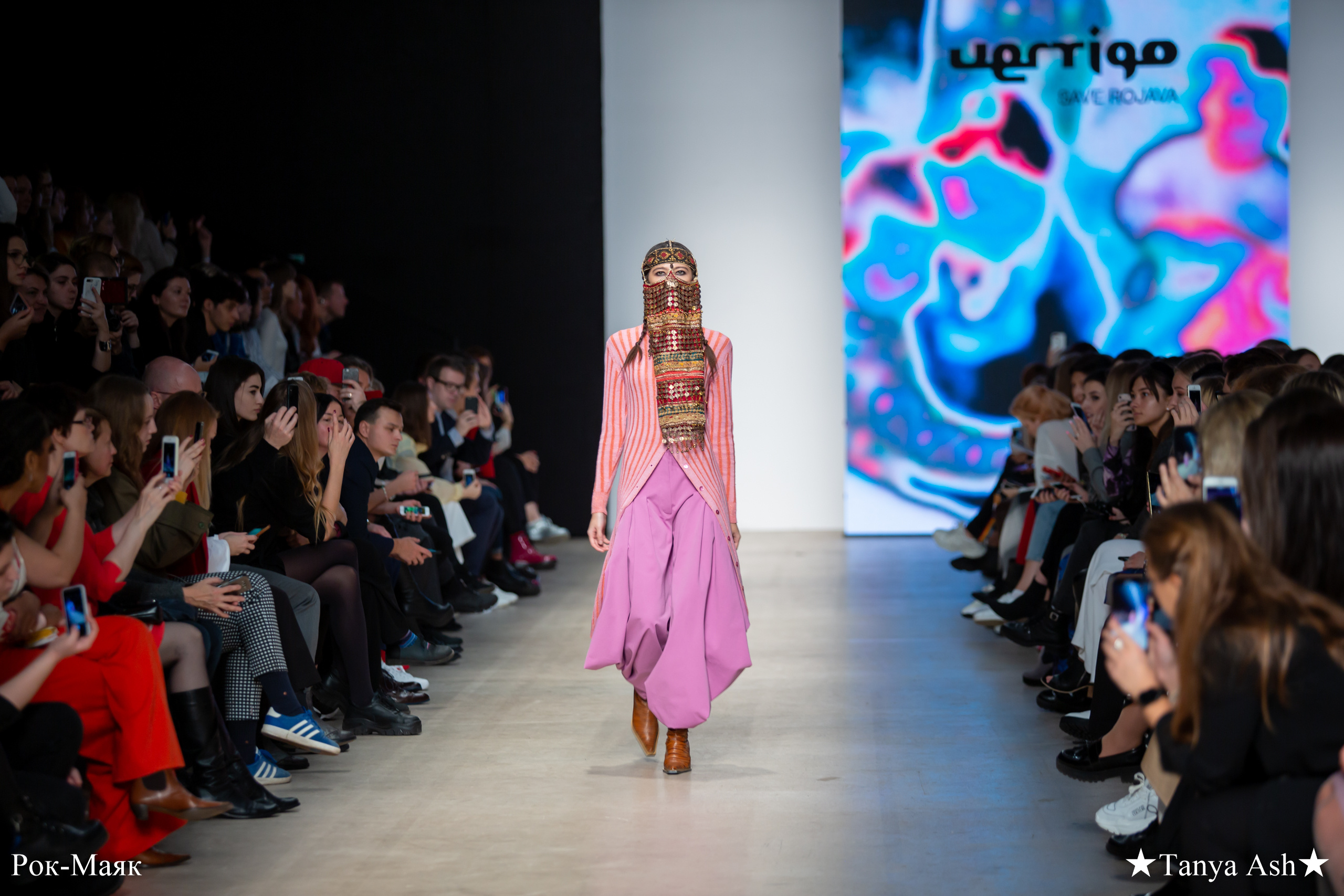 БВШД Дизайн одежды. Фотограф Сонкина Татьяна