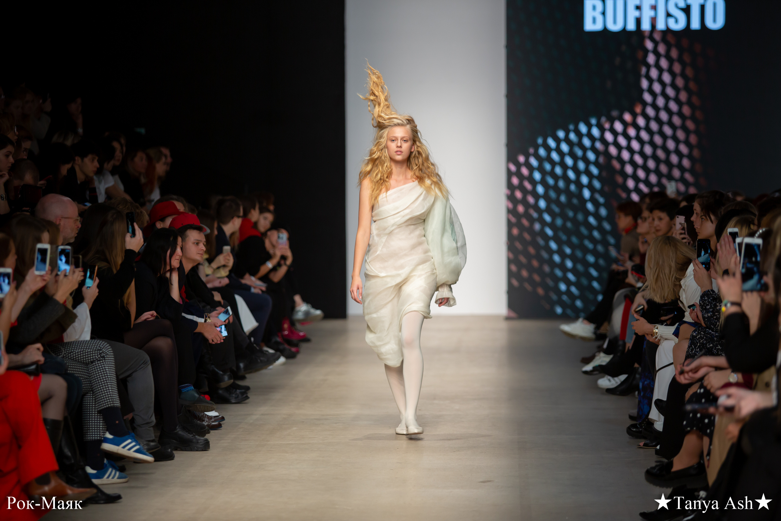 БВШД Дизайн одежды. Фотограф Сонкина Татьяна