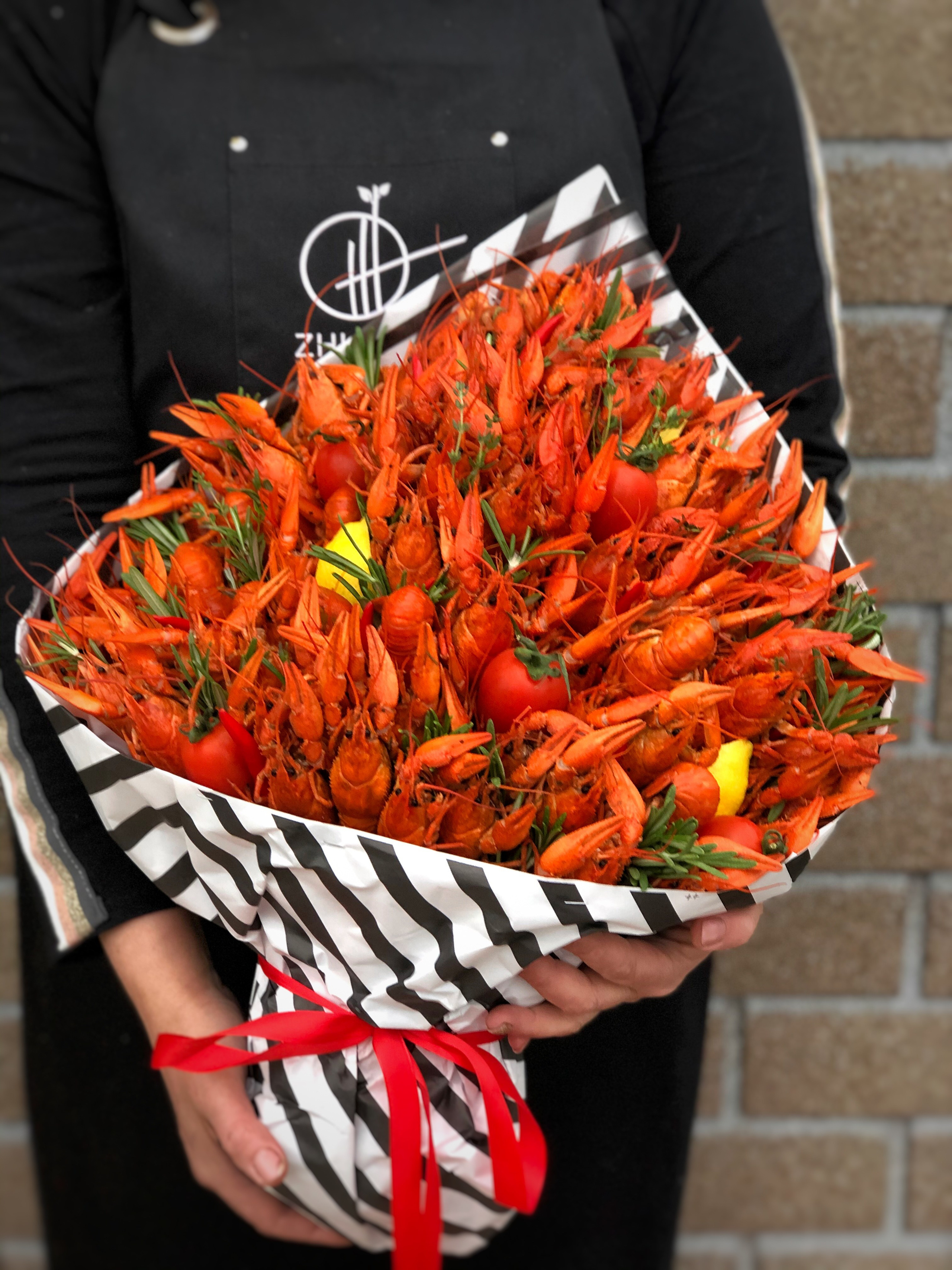 Раковые. Выездной кейтеринг, съедобные букеты, торты и сладости на заказ