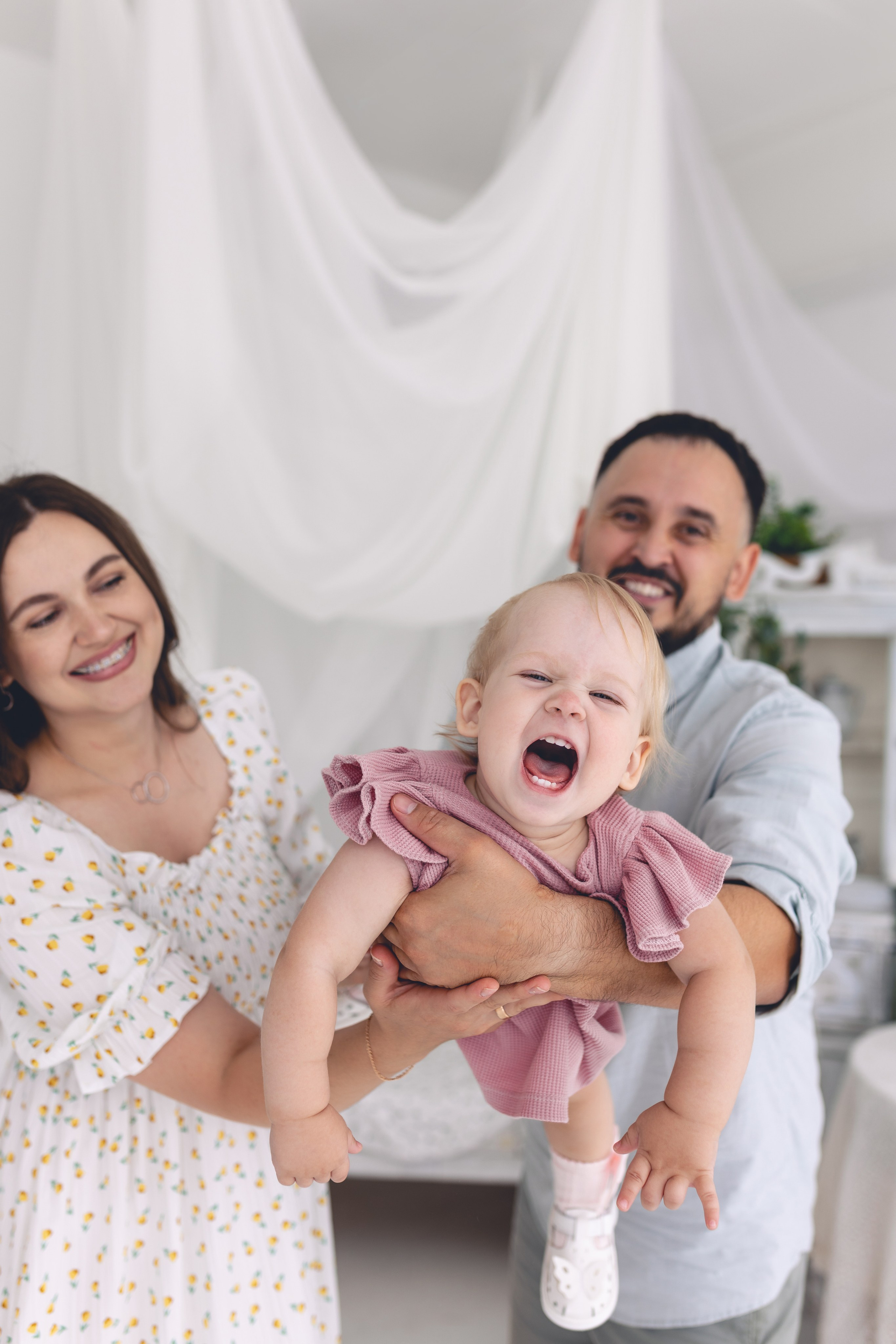 Детские фотосессии в студии Барнаул. Фотограф новорожденных в г. Барнаул Ренпенинг Катерина