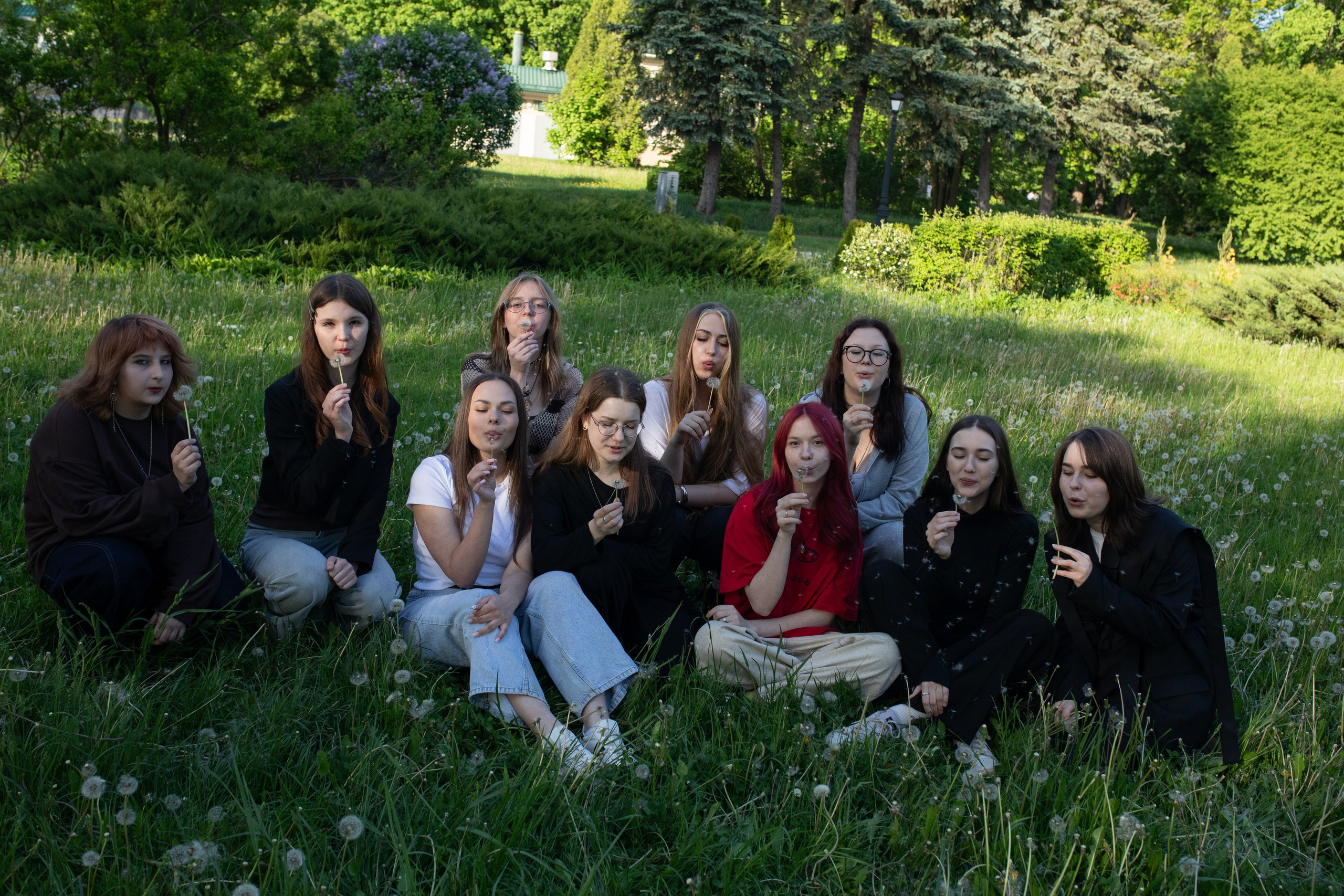 19/05/26 Лошицкий. Выпускные альбомы Cardsi