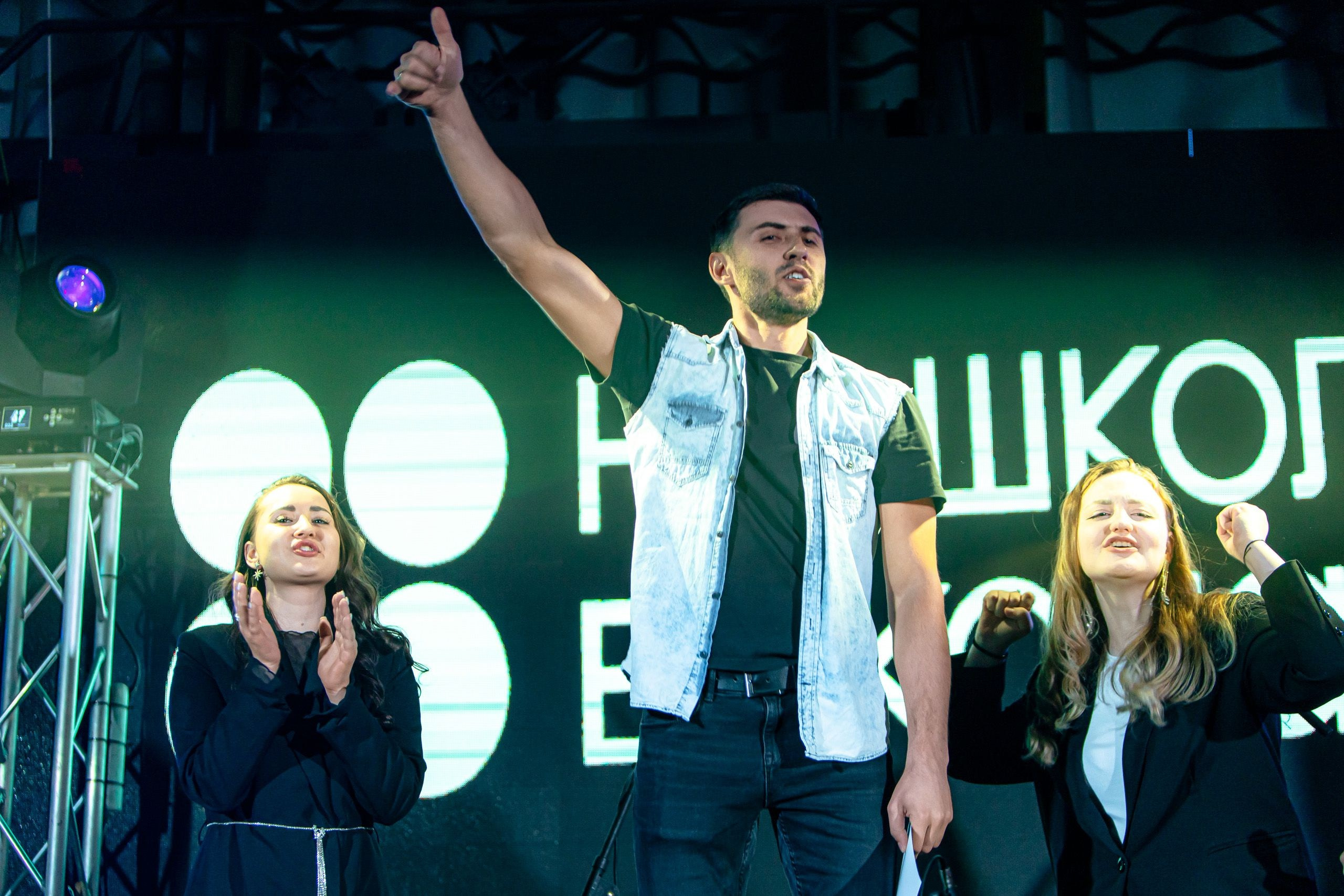 08.12 Не школа вокала. Команда специалистов в мире фотографии и видео. Детский фотограф, семейный фотограф