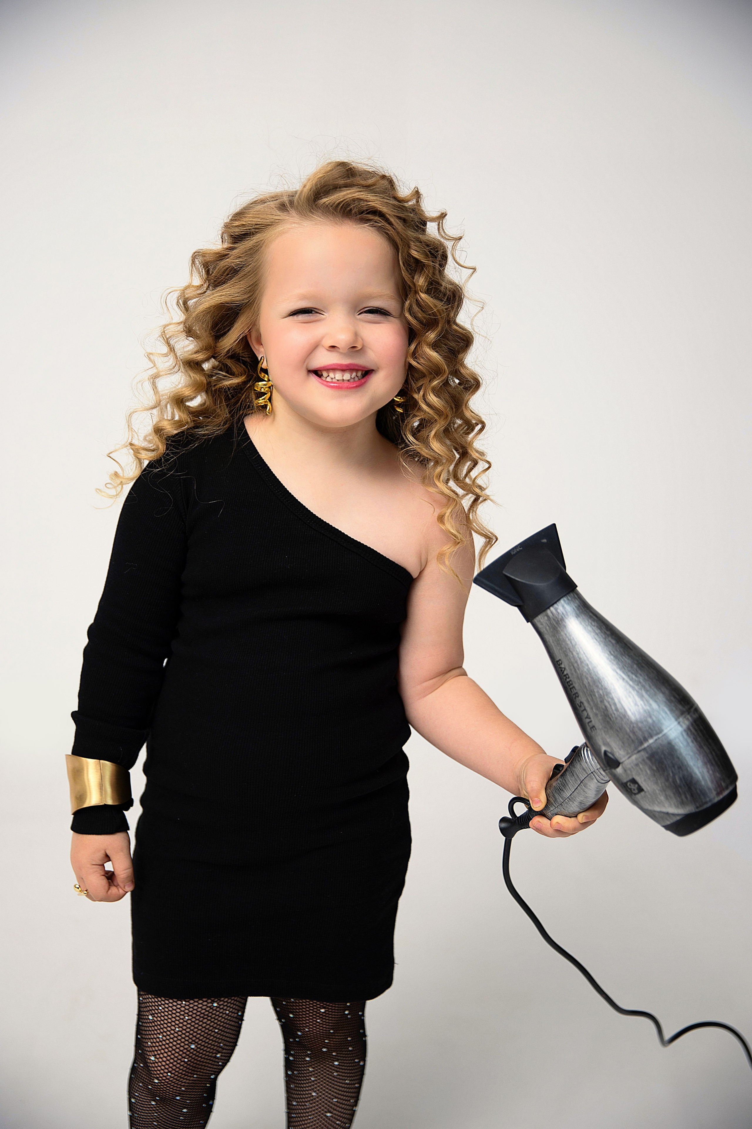 МАЛЫШКА НА МИЛЛИОН. Детский школьный фотограф в Кемерово Зиновьева Екатерина