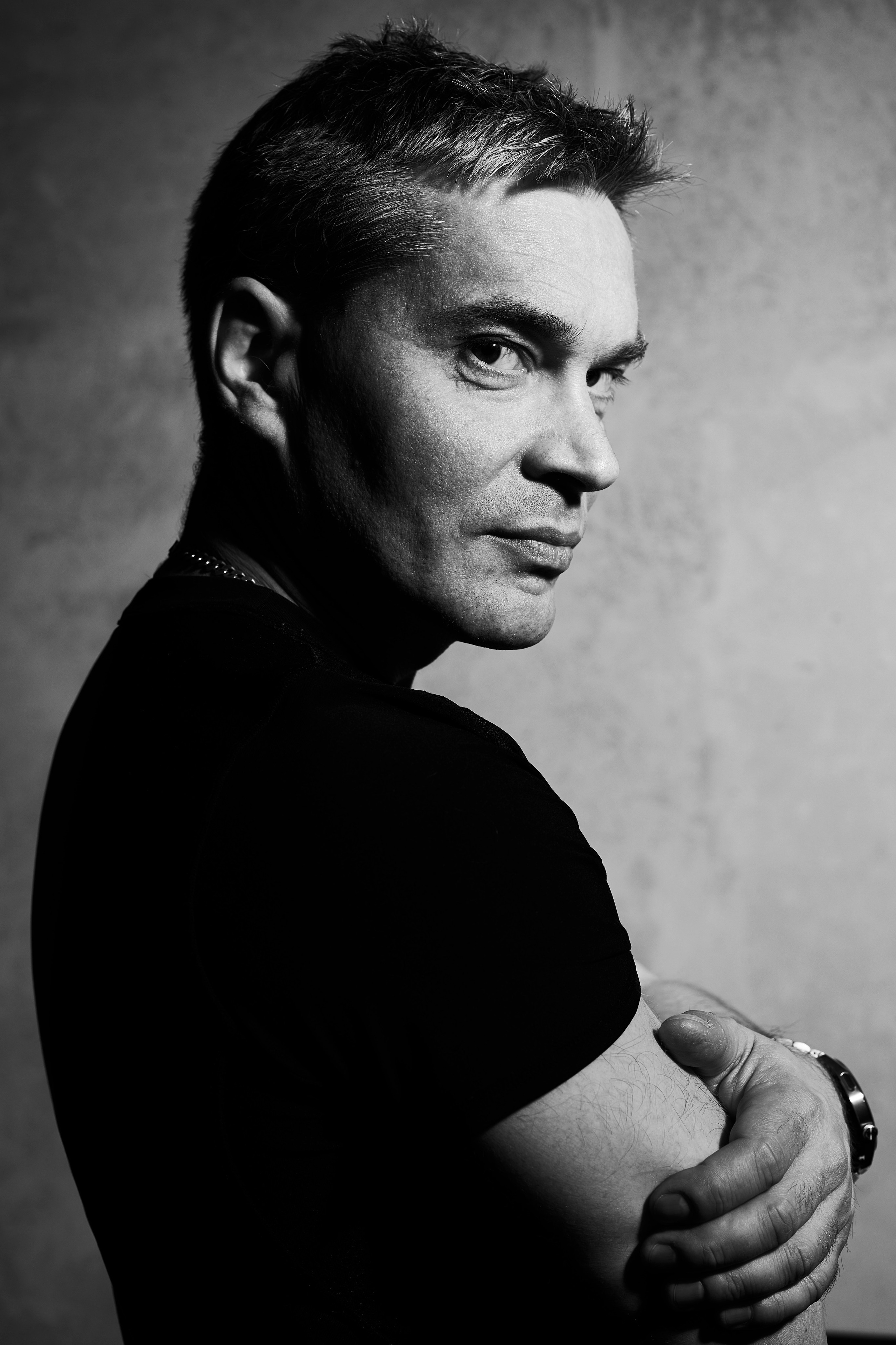 Мужской портрет в студии. Анна Потявина. Фотограф Москва