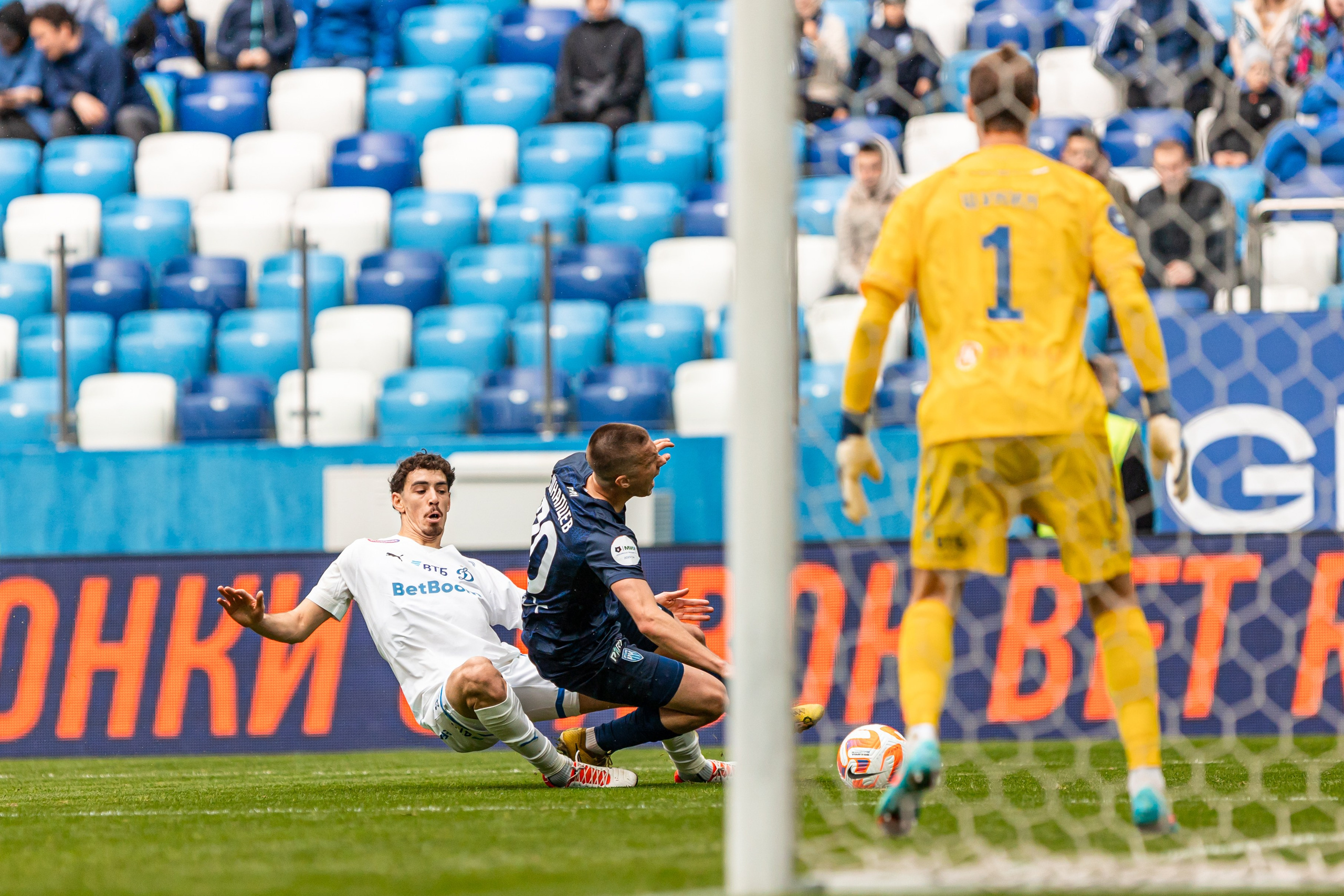 Футбол. Наталья Летунова — репортажный фотограф