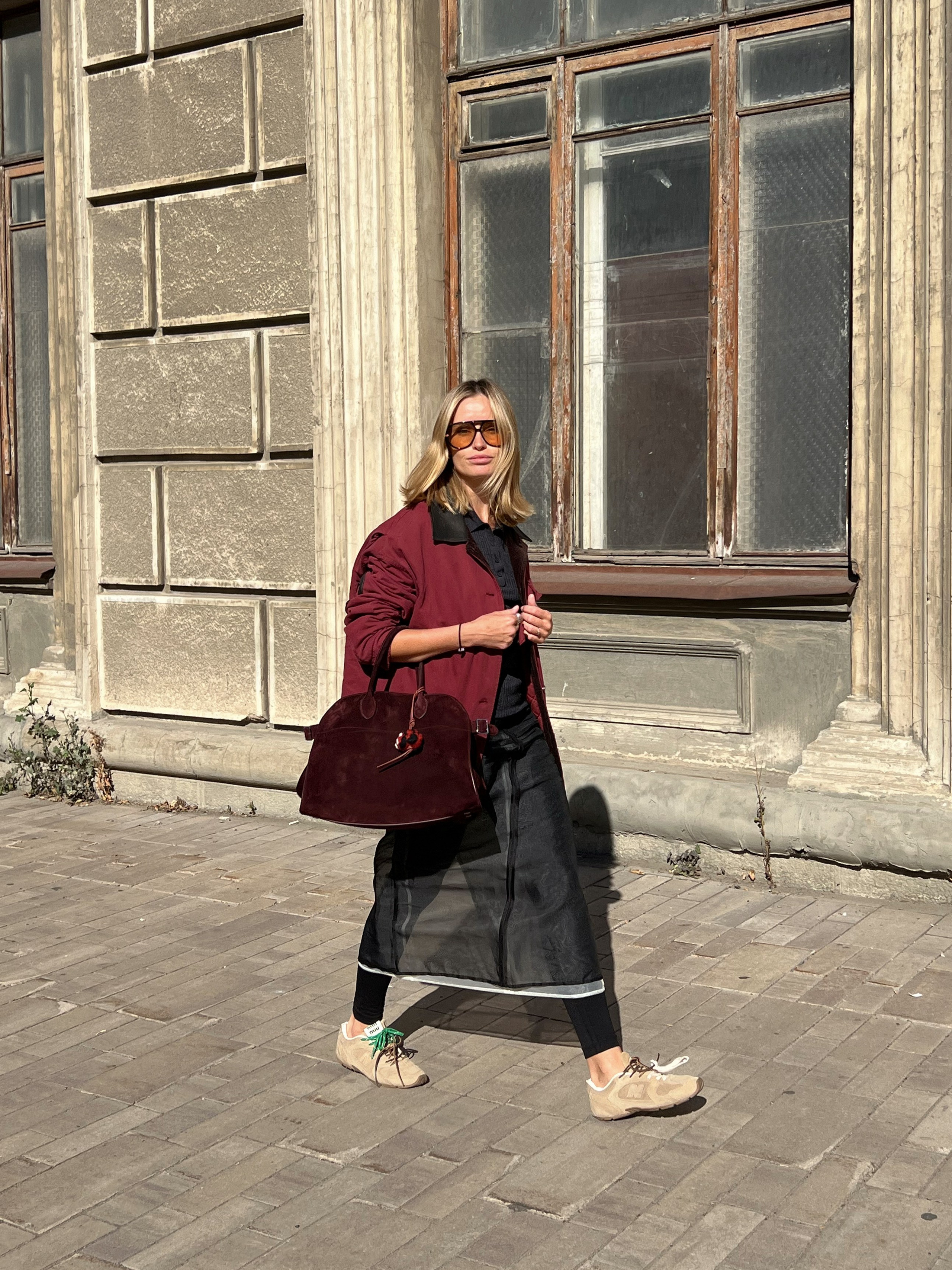 Настя — street съемка. Мобильный фотограф и видеограф — Алина