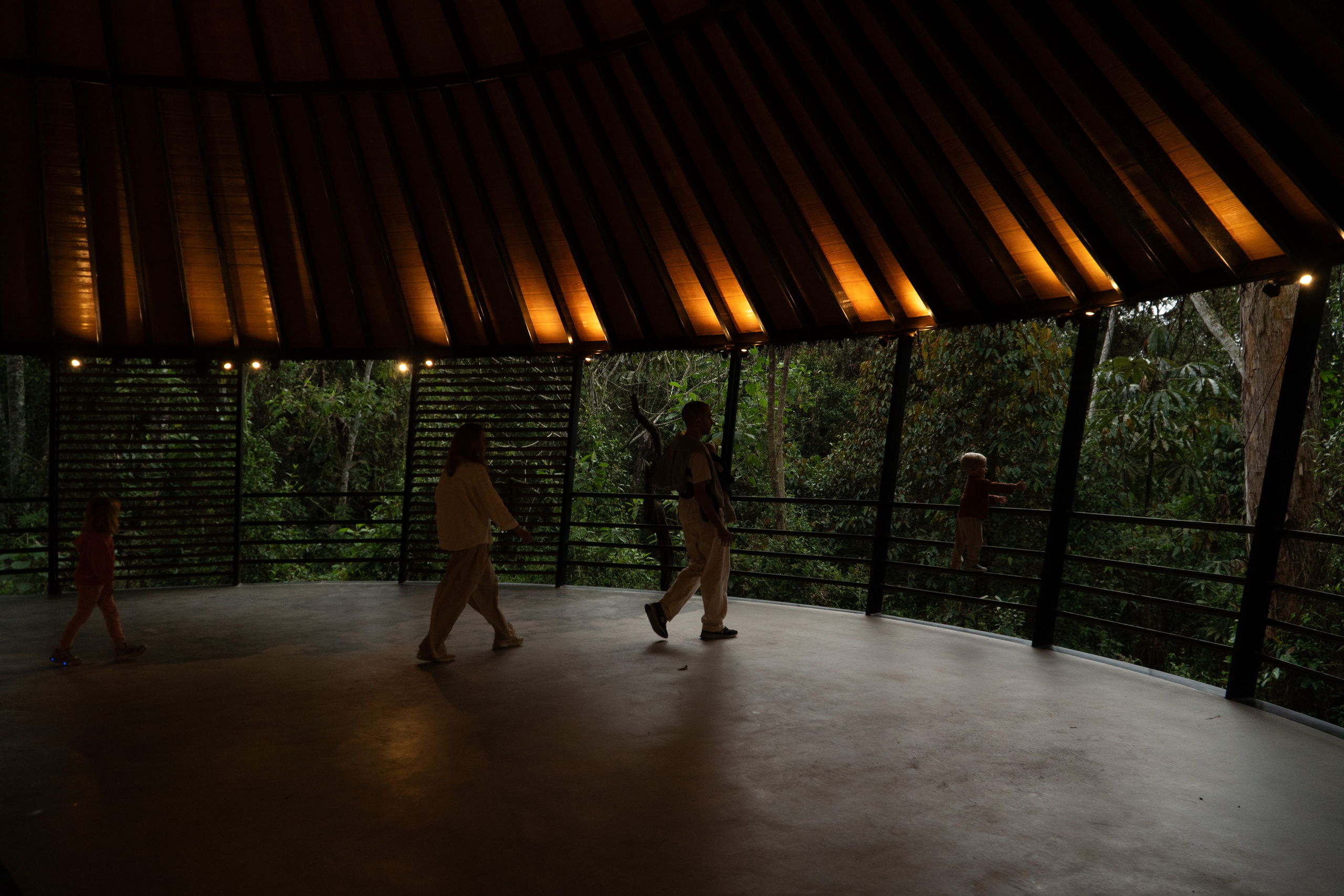 Olga and Family. Wedding Photographer in Barcelona and Medellin