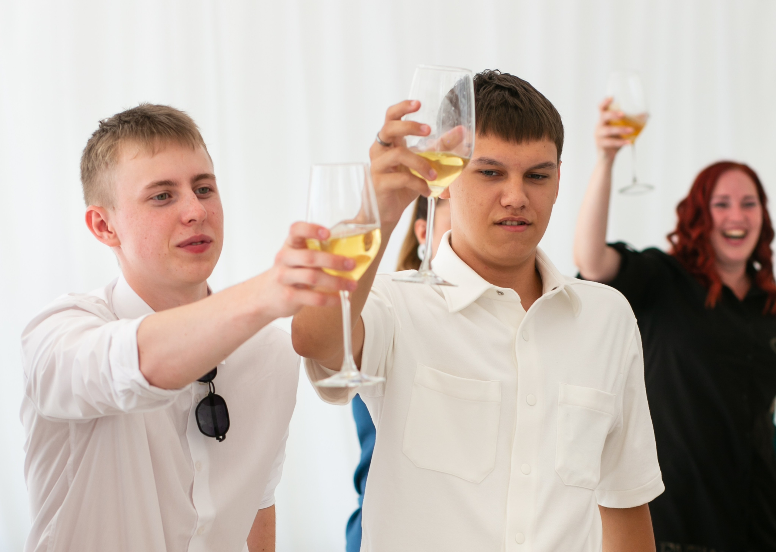 Выпускные и Утренники. Фотограф новорожденных и семейный фотограф НСО г. Бердск Марина Львова