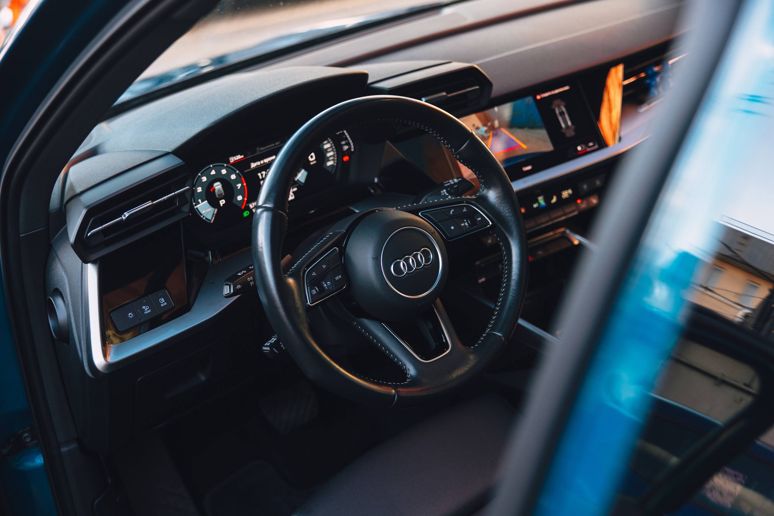 Audi A3 spark blue. DeLorein