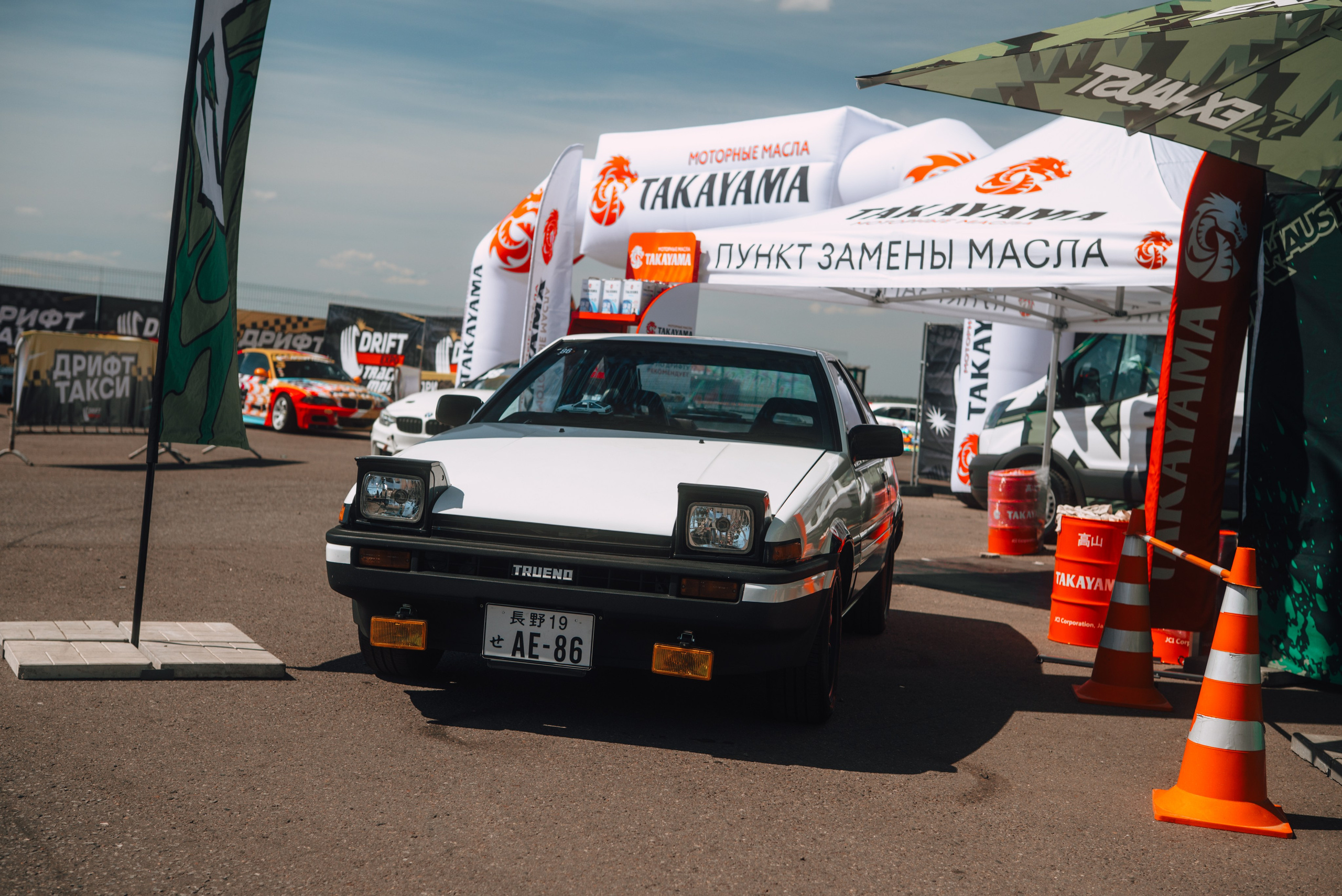 Drift Expo Кэйити Тсучия и Takayama 2026 мячково. DeLorein