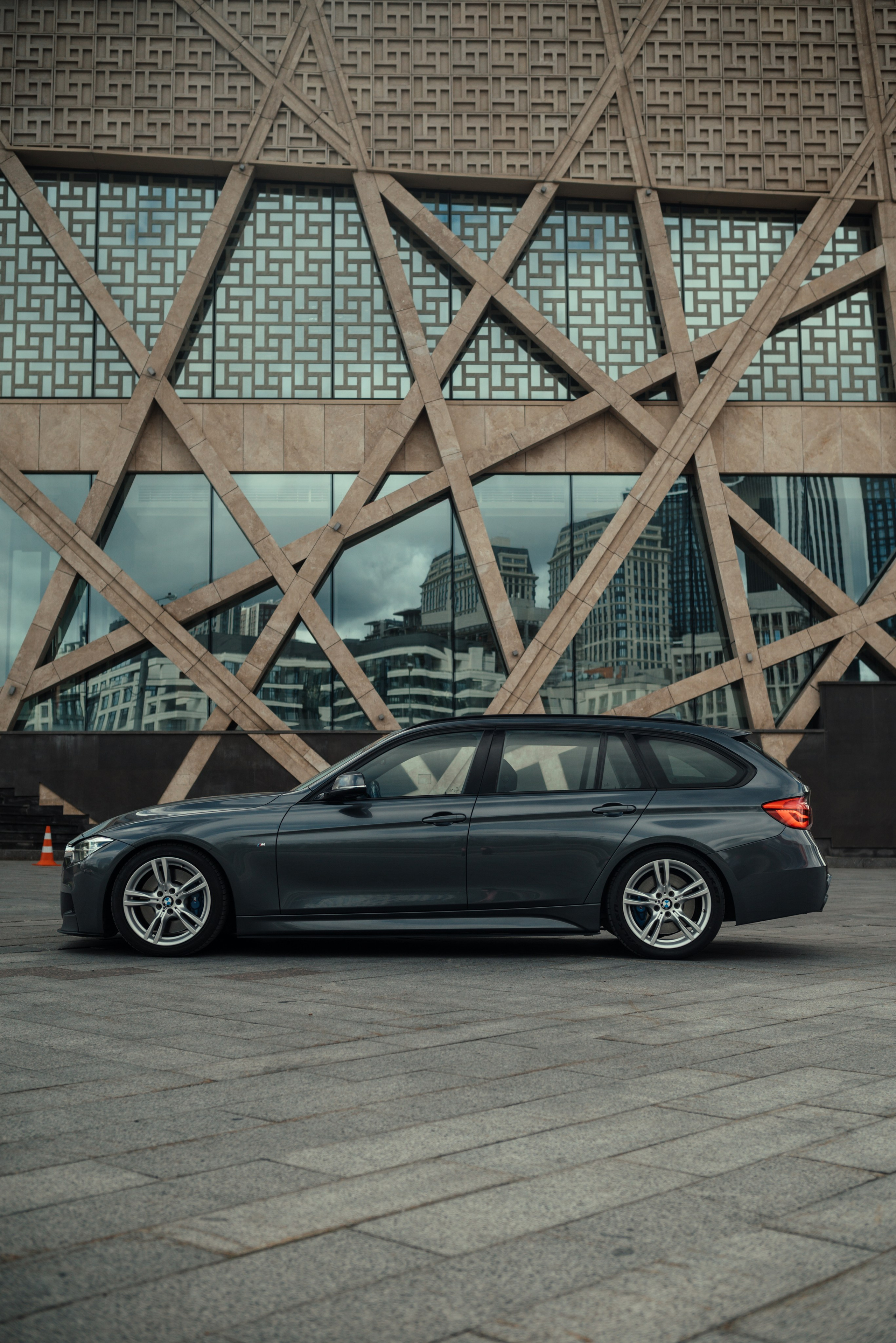 BMW 3 B58 B30. DeLorein