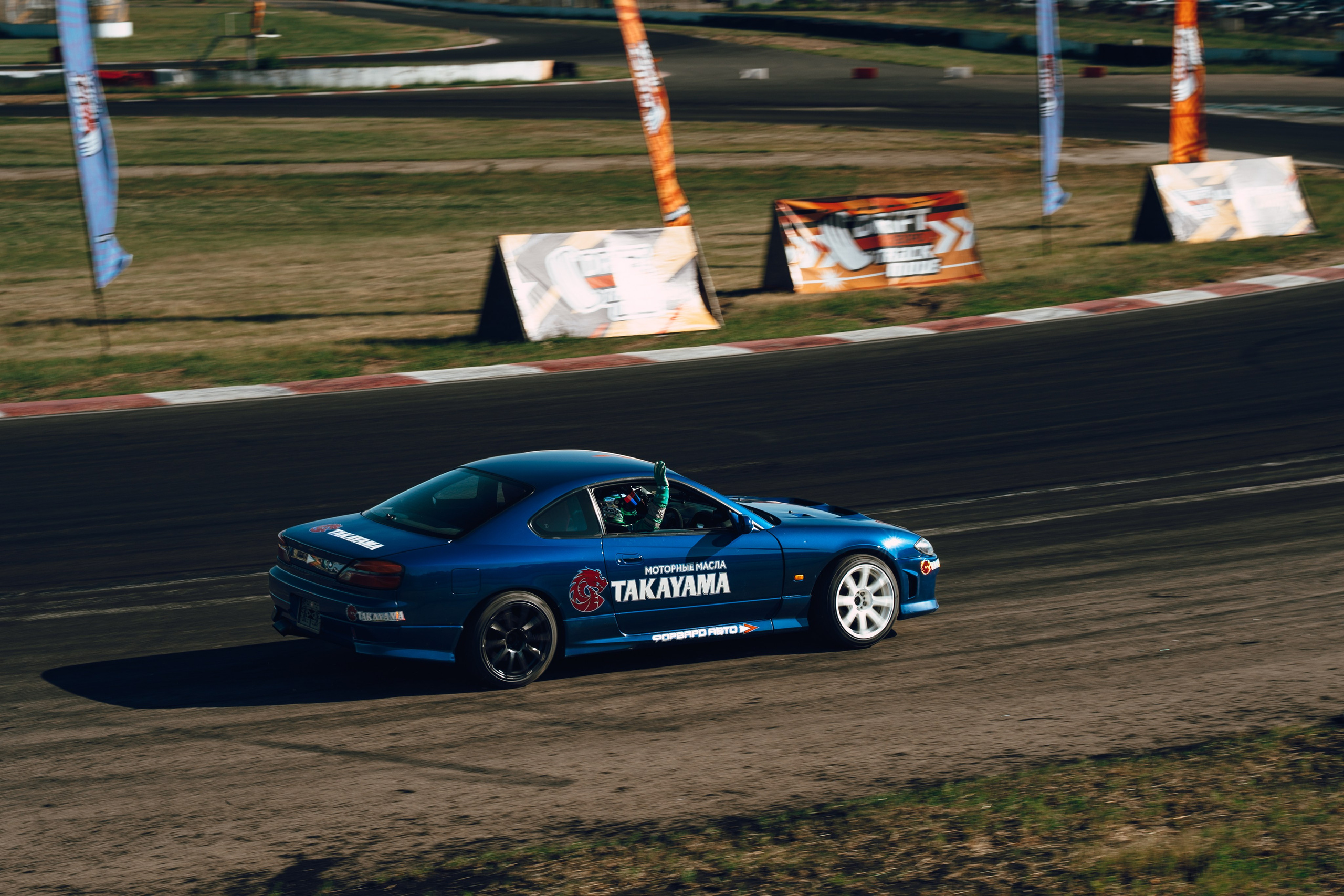 Drift Expo Кэйити Тсучия и Takayama 2026 мячково. DeLorein
