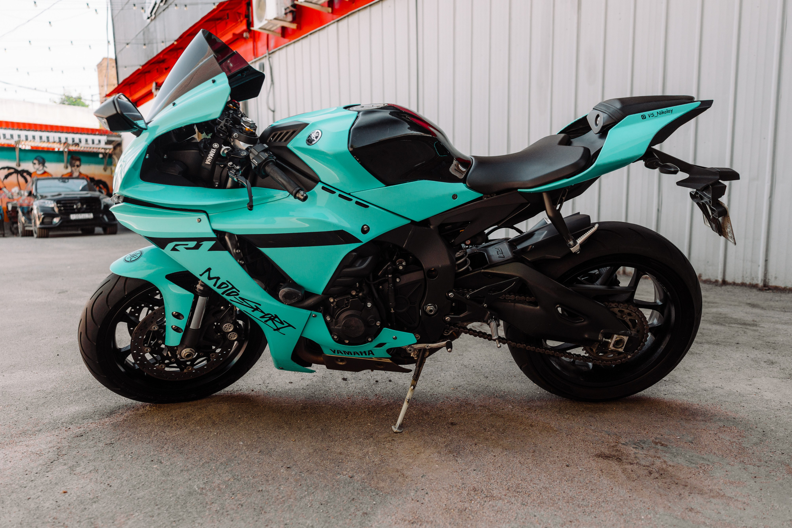 Мотоцикл Yamaha Yzf-R1 Tiffany. DeLorein