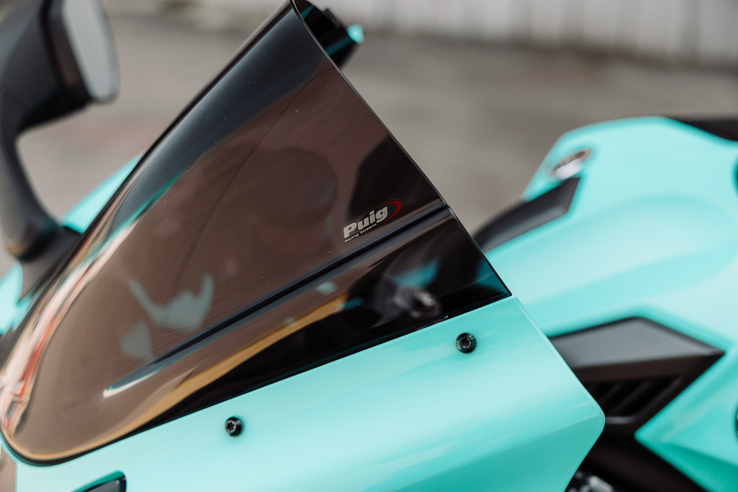 Мотоцикл Yamaha Yzf-R1 Tiffany. DeLorein