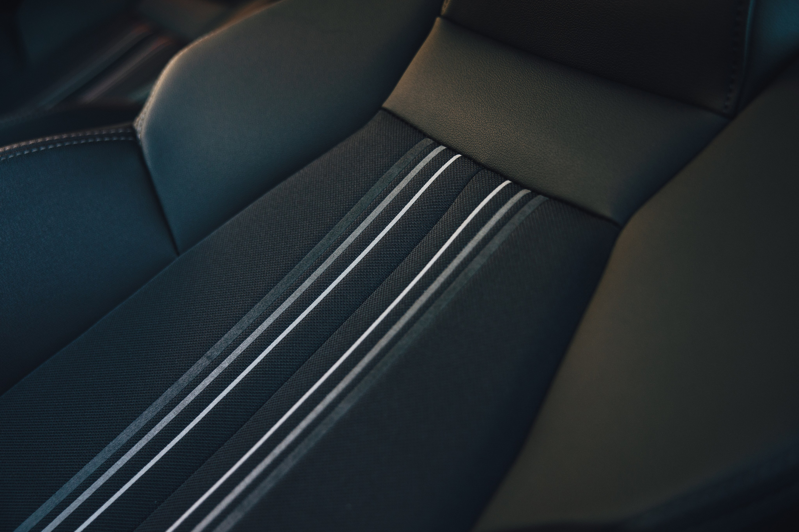 Audi A3 spark blue. DeLorein