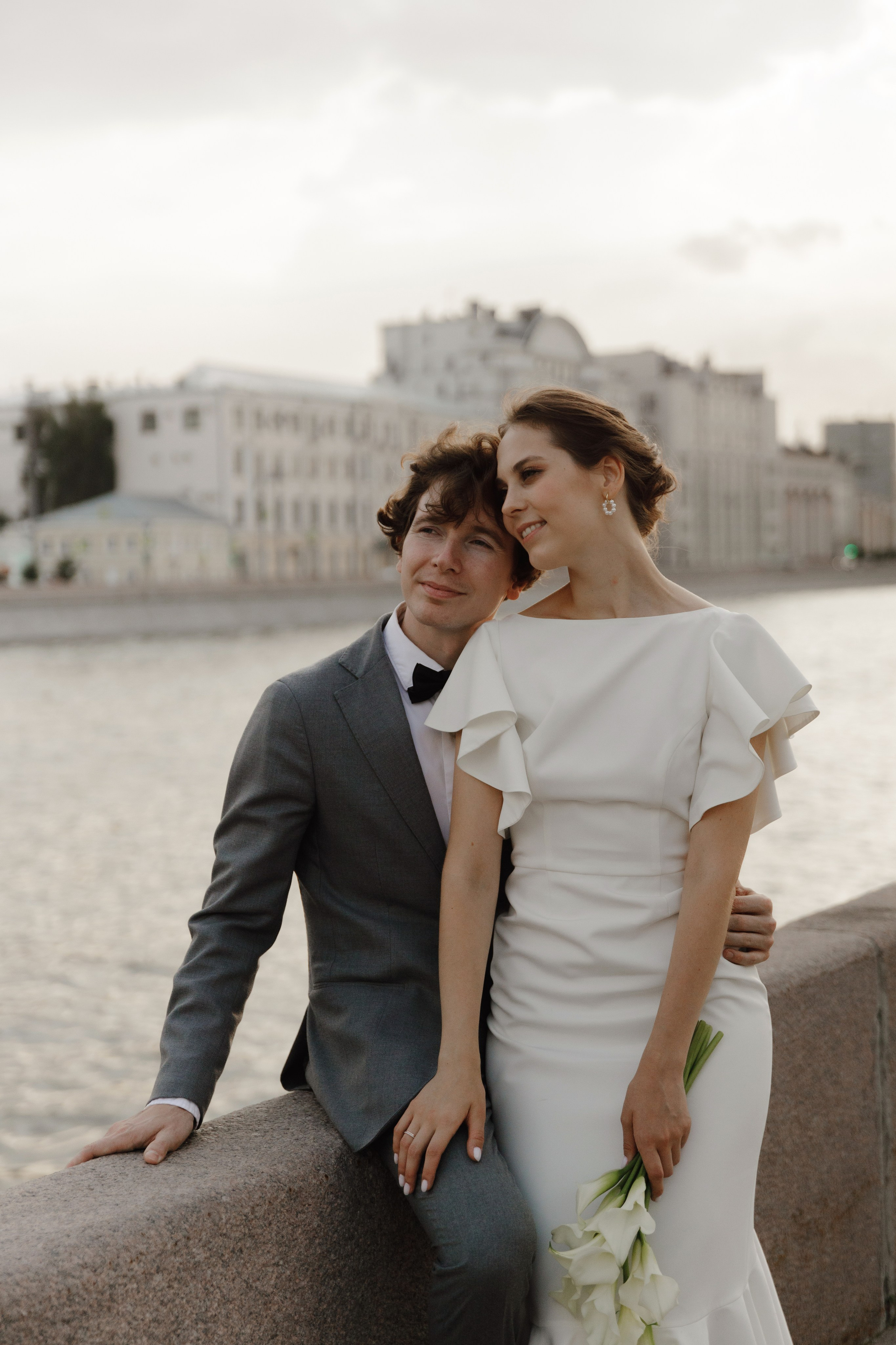 Кирилл и Юлия, роспись и прогулка по улочкам Китай города на закате. Свадебный и портретный фотограф в Москве Кристина Золотова