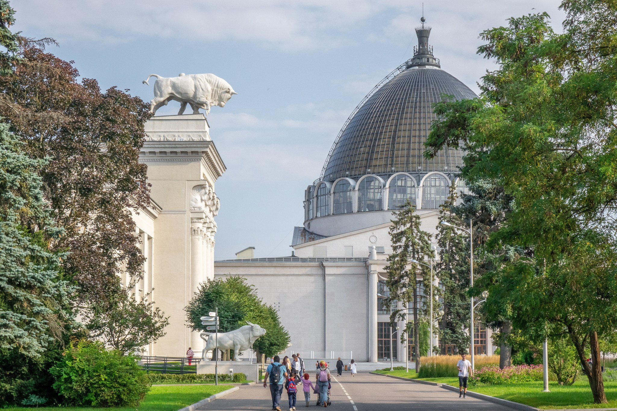 Достопримечательности Москвы. Коммерческая фотосъёмка городской среды, архитектуры и производственных объектов