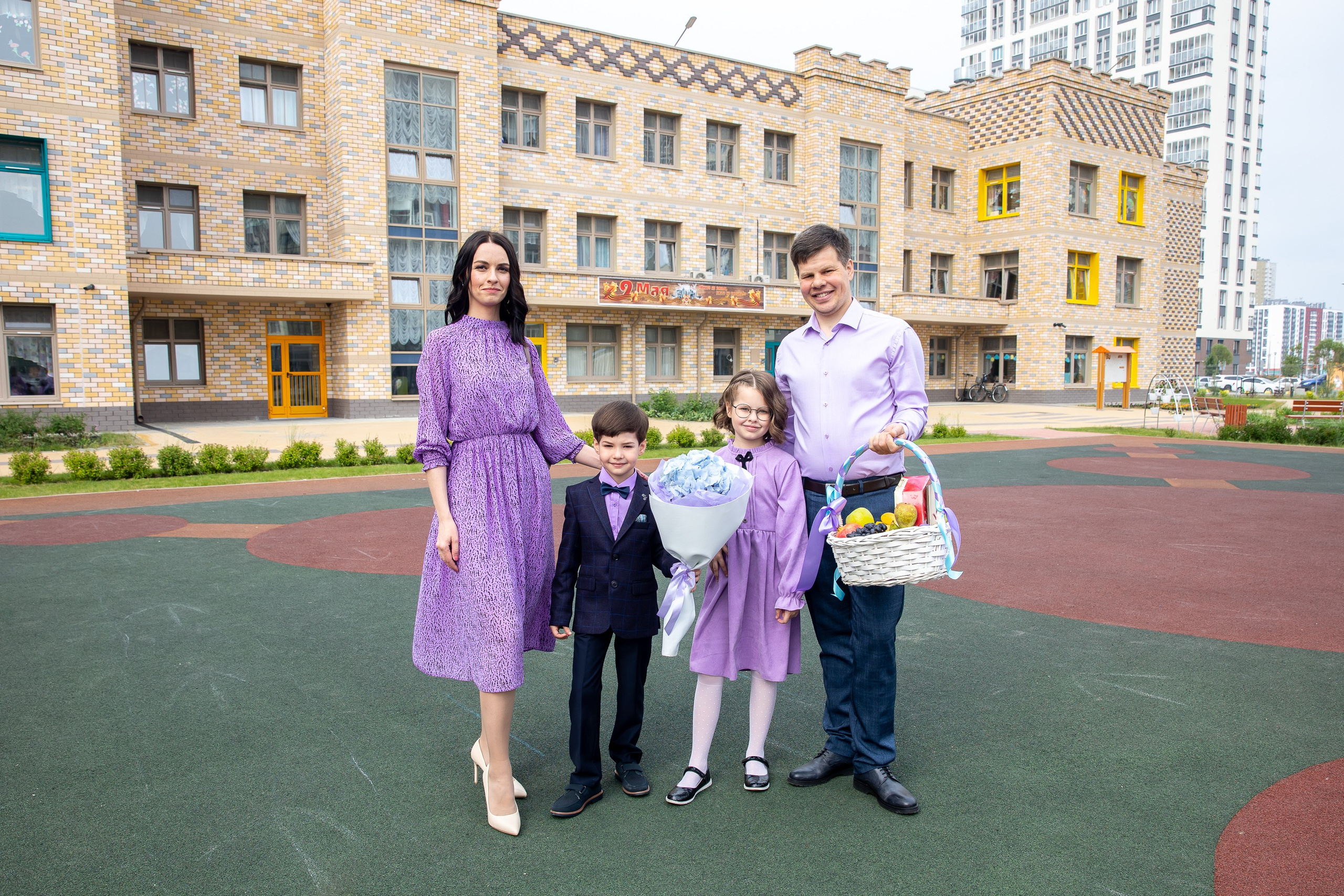 Фото и видео на выпускной в школе и детском саду. Свадебный, семейный видеограф и фотограф в Екатеринбурге Николай Рыков