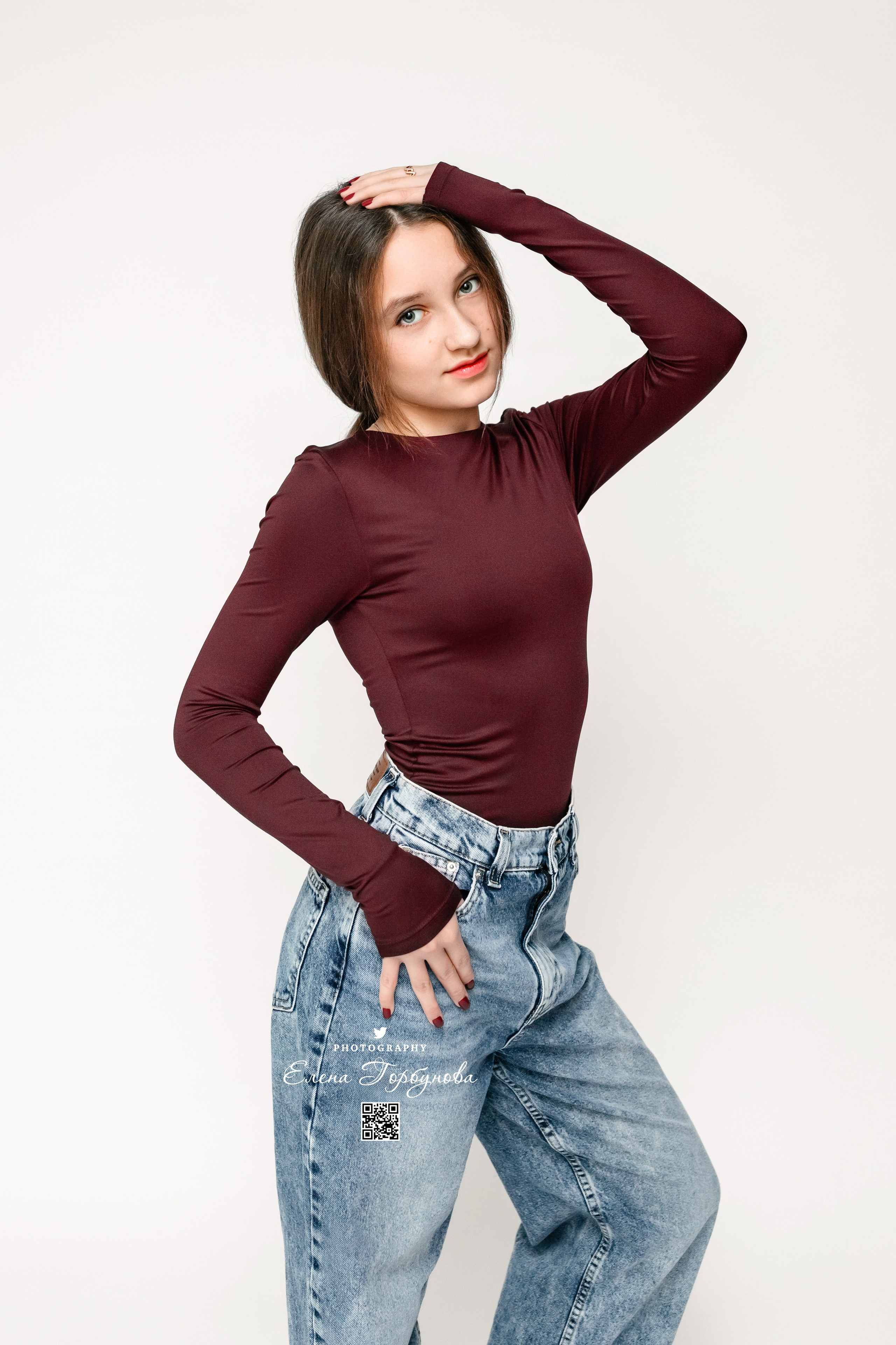 Ольга и Даша. Моя студия. Ноябрь 2024. Фотограф Пермь. Свадьбы. Семья и дети, школа, д. сад. Фотокниги