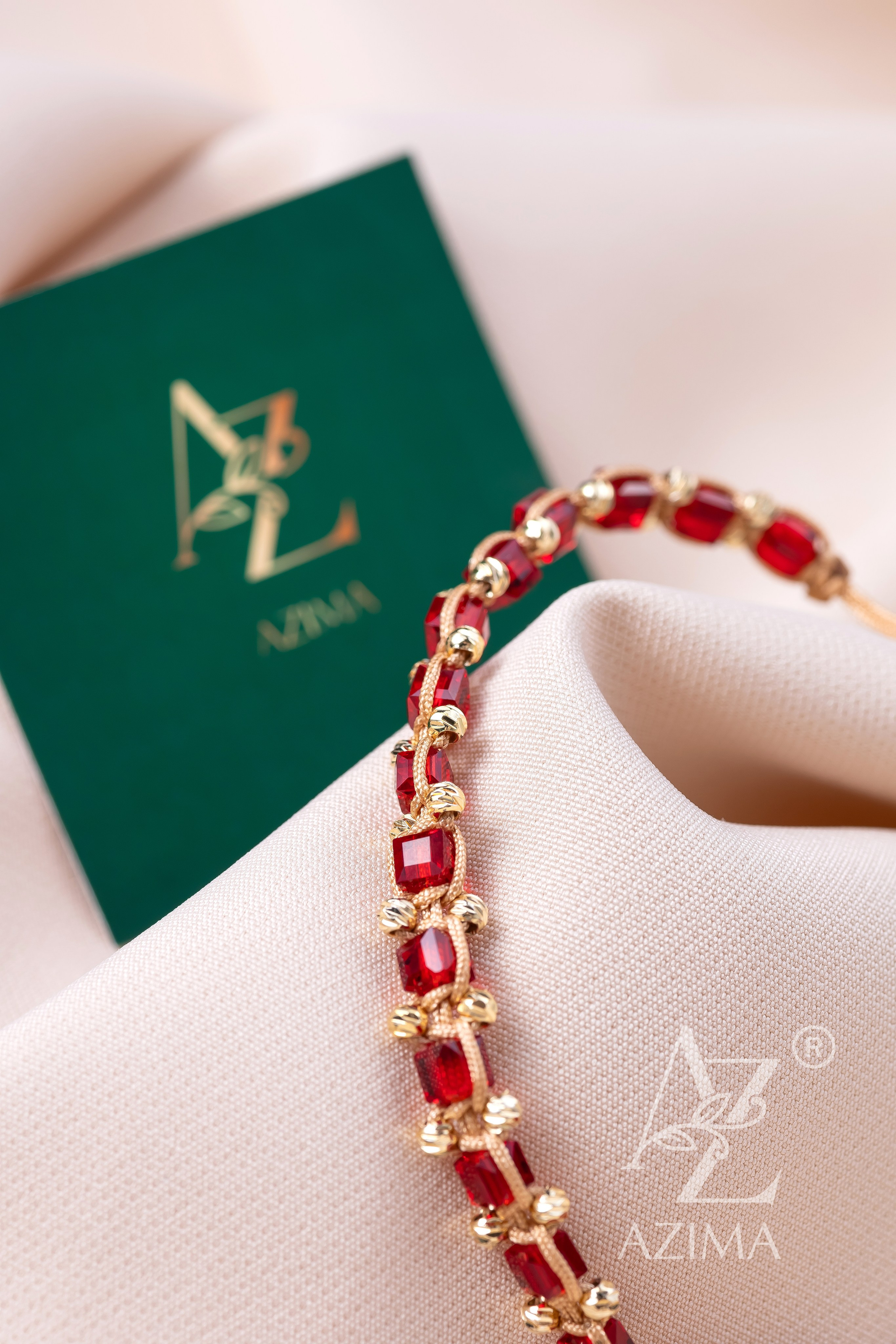 Рекламные фотографии ювелирных изделий. Рекламный фуд фотограф и видеограф в Астане Алина Лысенко