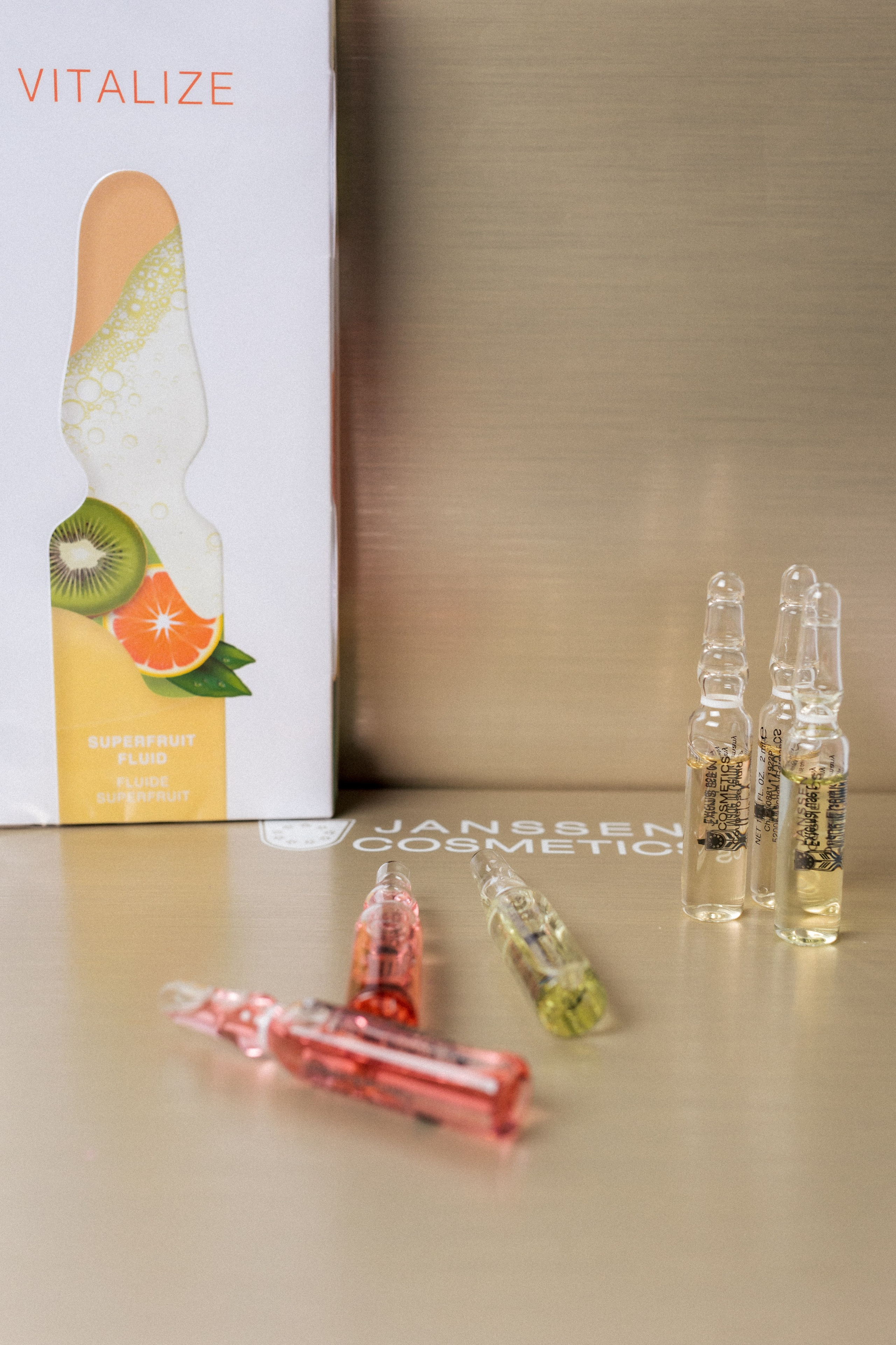 Косметика для салона красоты. Ирина Тихонова — фотограф для детей и коллективов в Москве