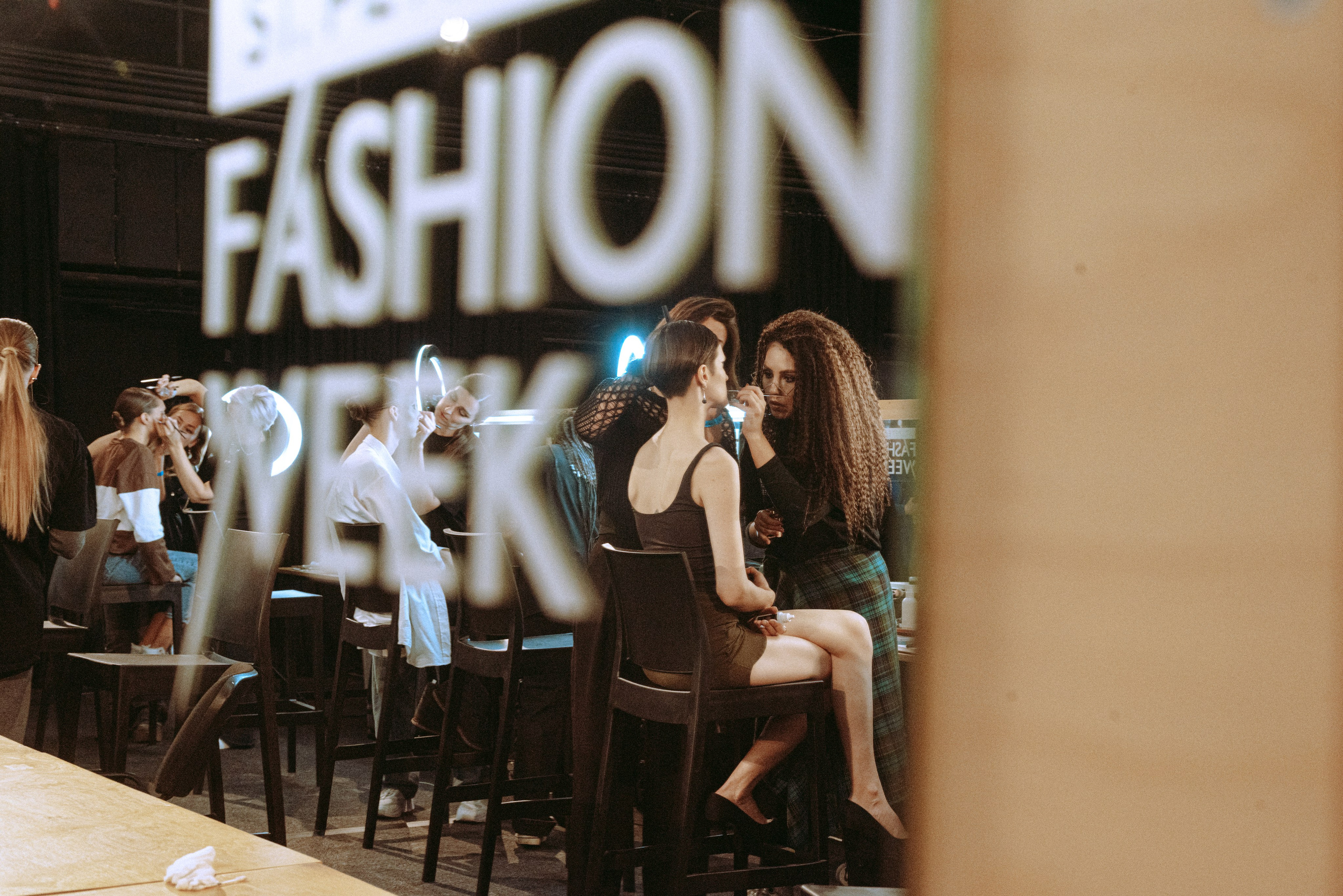 BACKSTAGE // SPBFW 24. Фотограф Элина Брусенцева