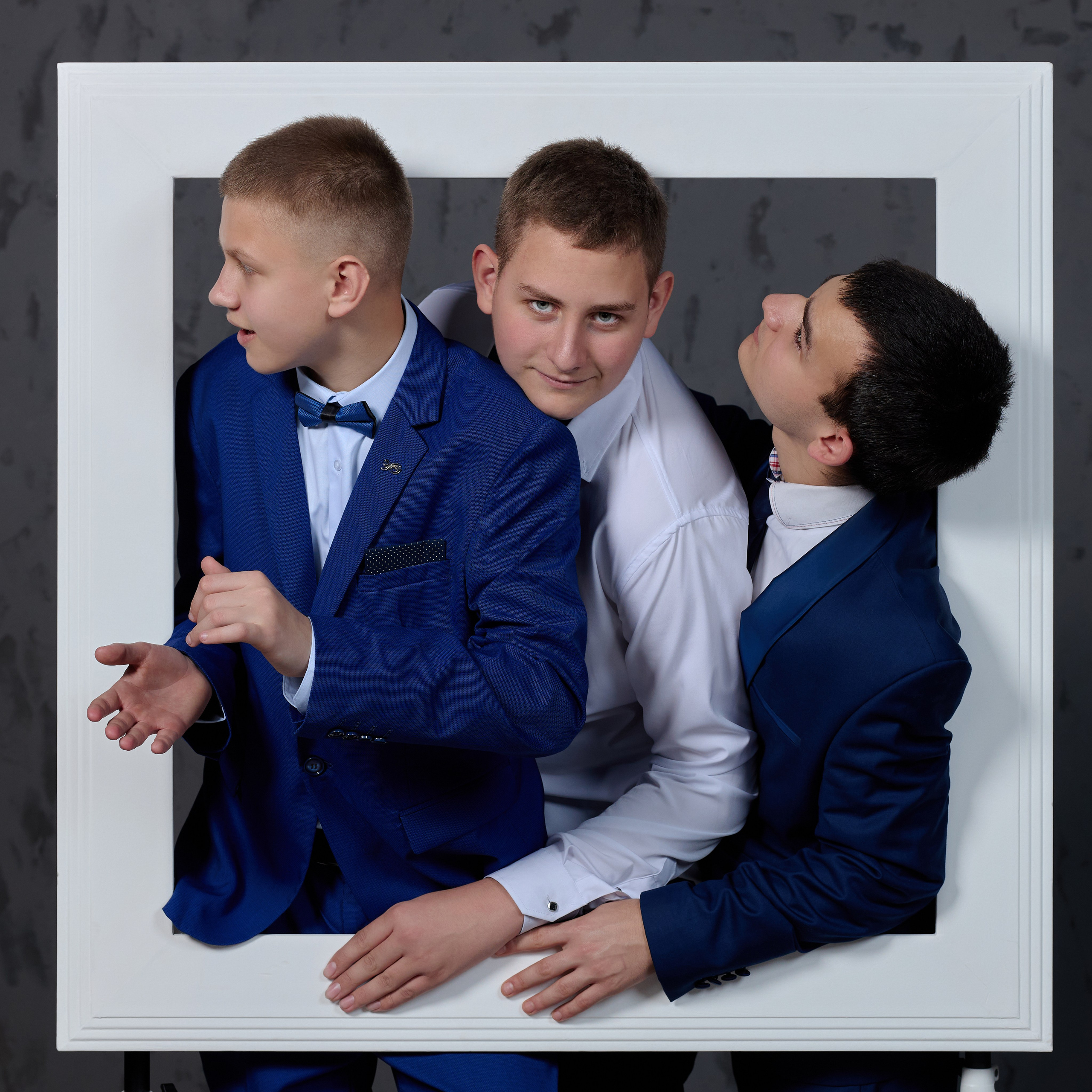 Сьемка выпускного альбома в Таганроге (с рамкой). Фотограф Выпускные альбомы Таганрог Сергей Коробченко