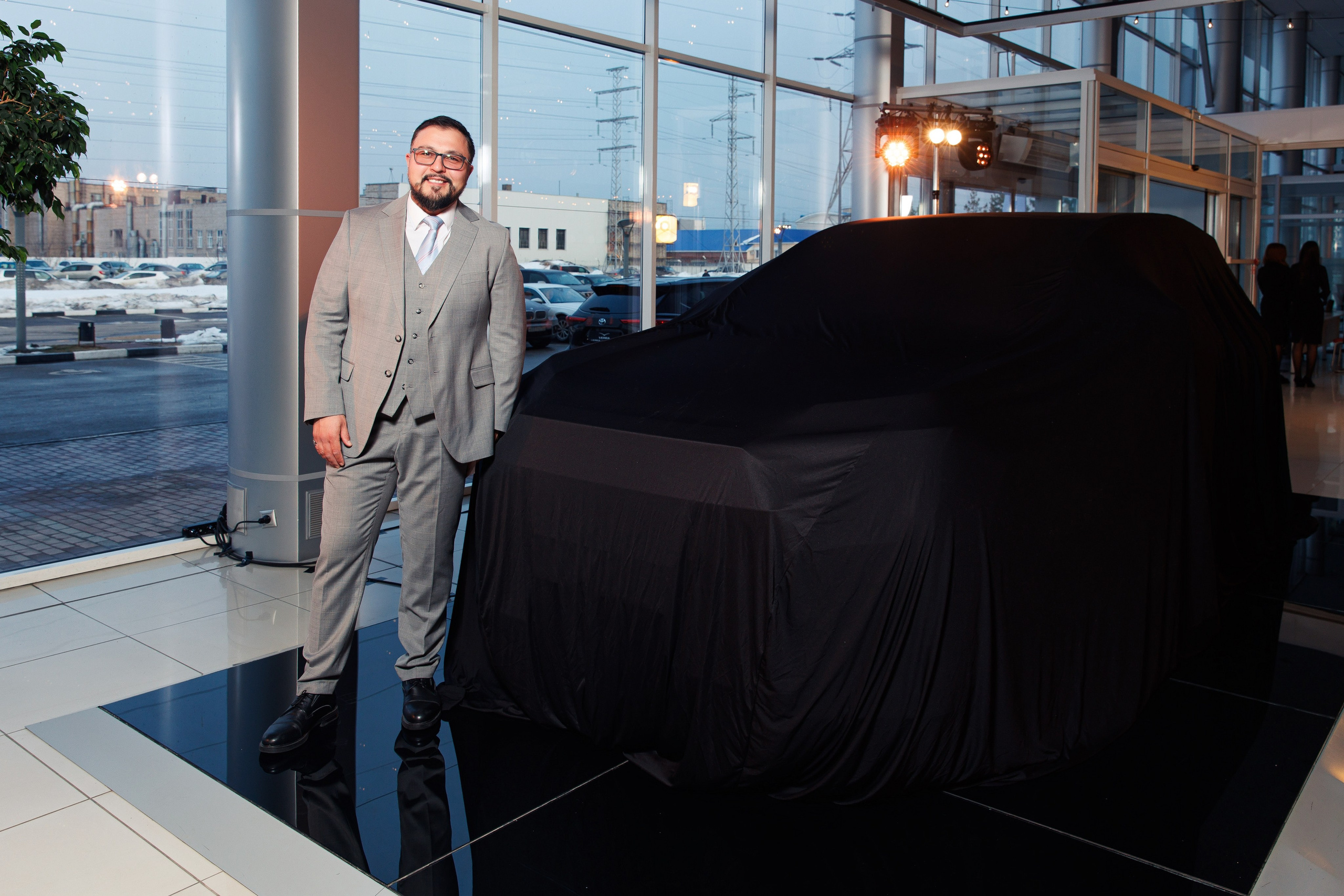 Презентация новой Toyota RAV4. Репортажный и свадебный фотограф в Уфе Павел Кожевников