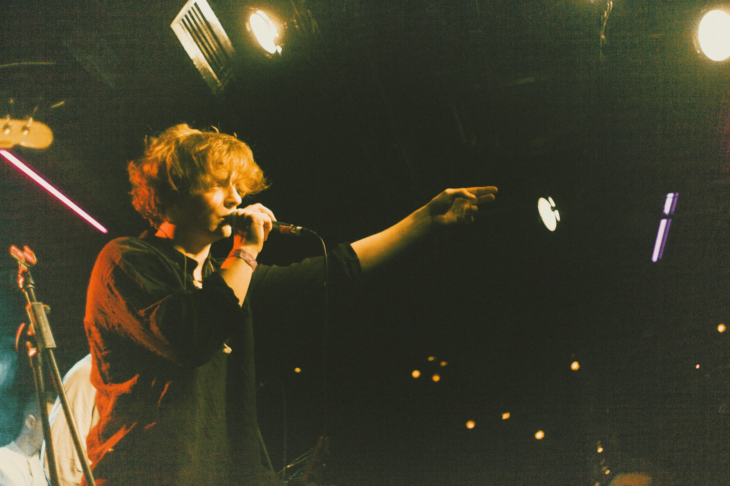 Концерт «Бонд с Кнопкой» 16тонн. Портретный и художественный фотограф в Москве