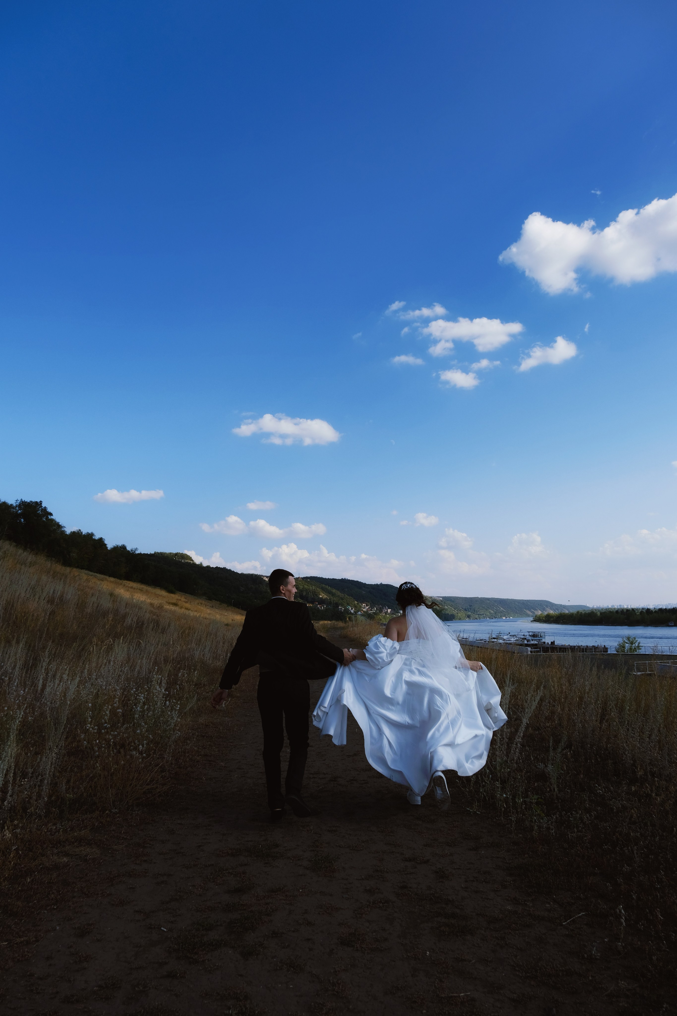 Пейзаж. Кинокадры для тебя. фотограф и стилист по прическам Анастасия Помелова