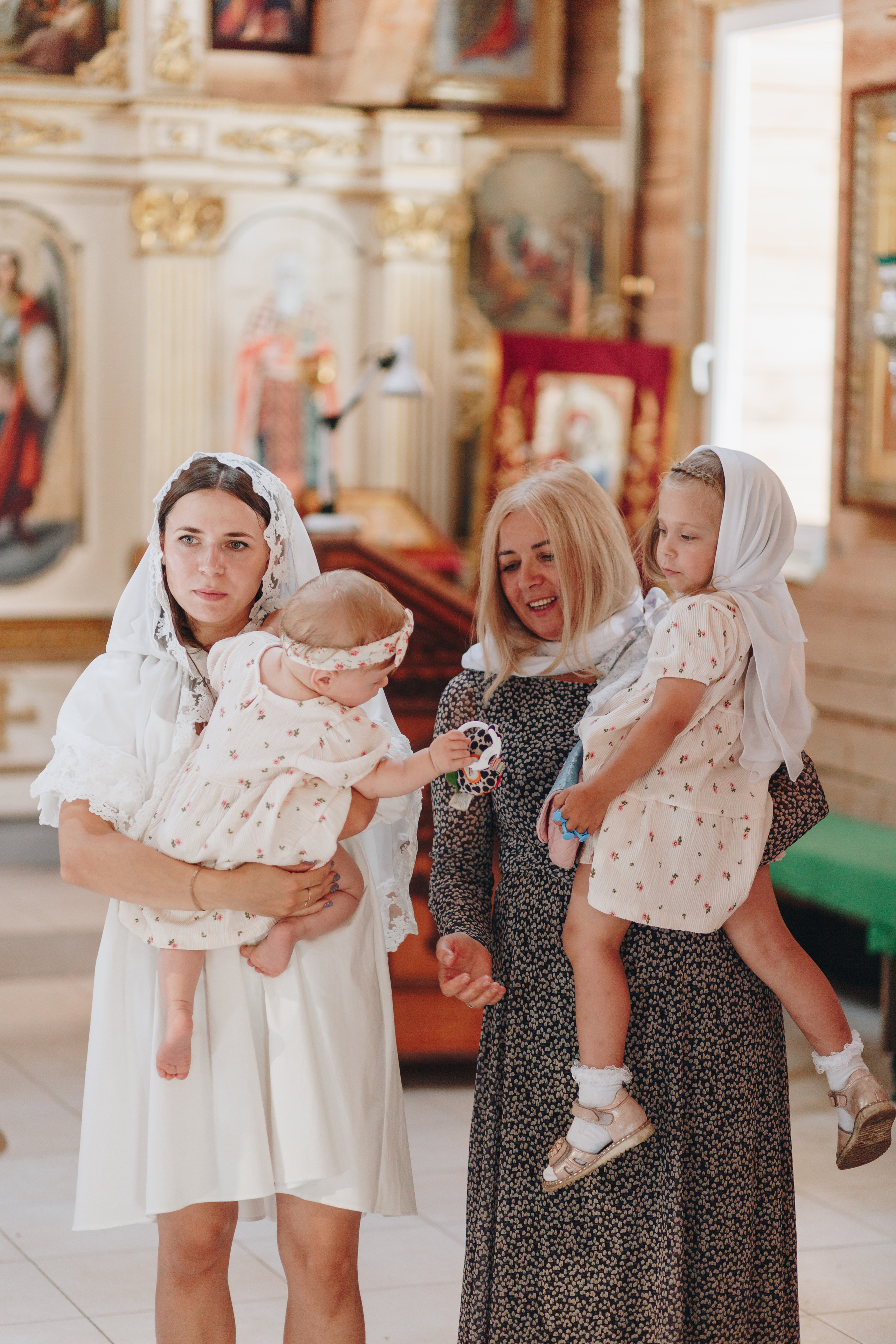 Крещение Гомель. Свадебный семейный фотограф и видеограф Гомель Минск Беларусь Европа