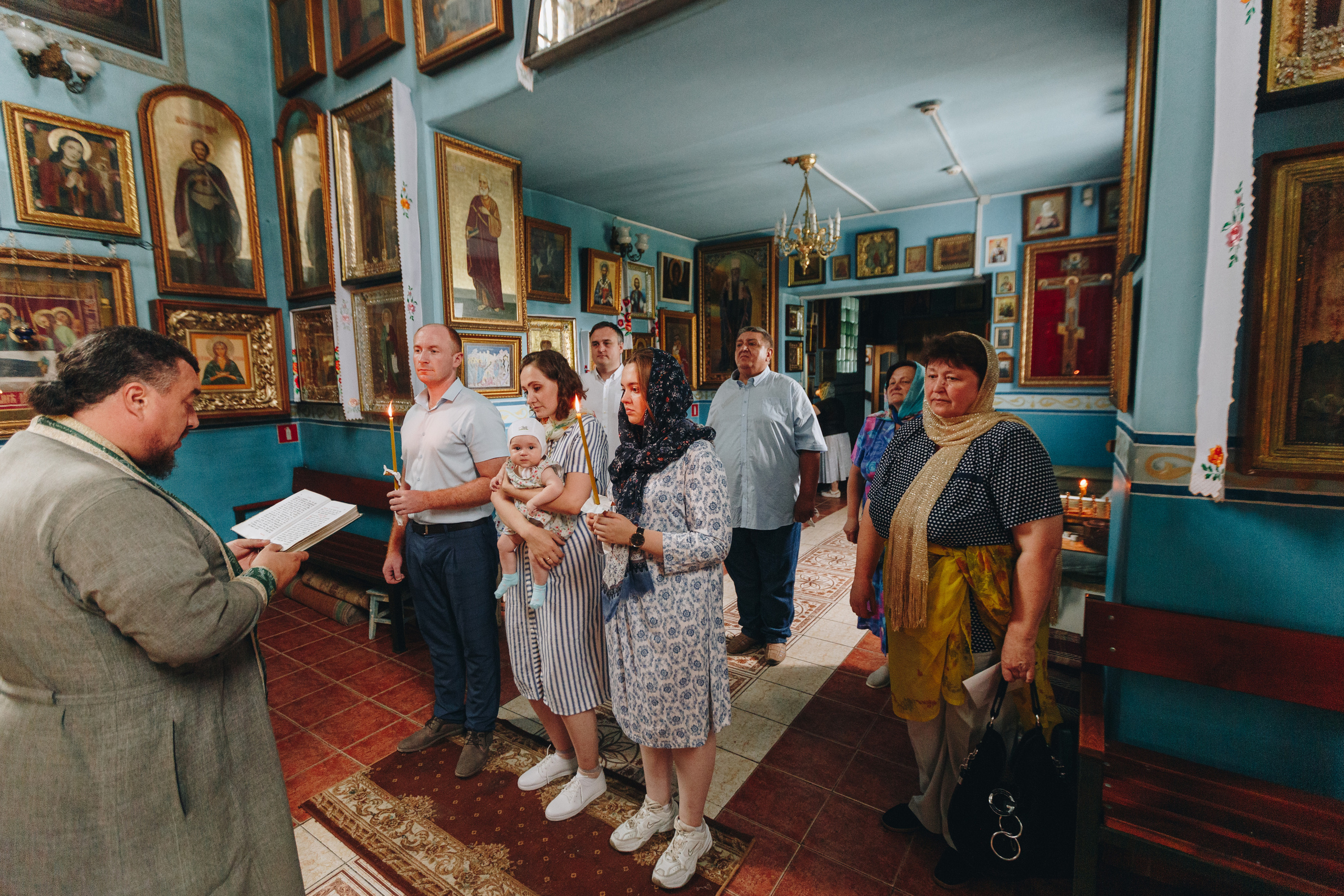 Крещение в Красном. Свадебный семейный фотограф и видеограф Гомель Минск Беларусь Европа
