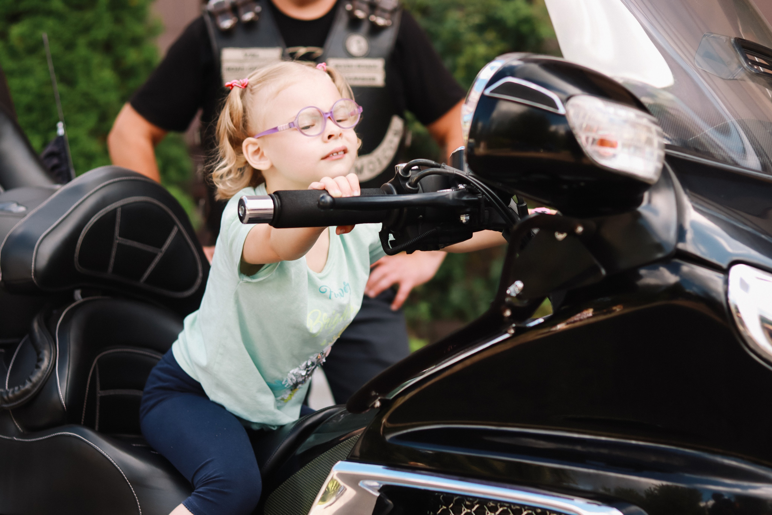 Выезд «Мототерапии» в детскую больницу в Солнцево. Репортажный фотограф в Москве и Зеленограде Karina-vozd