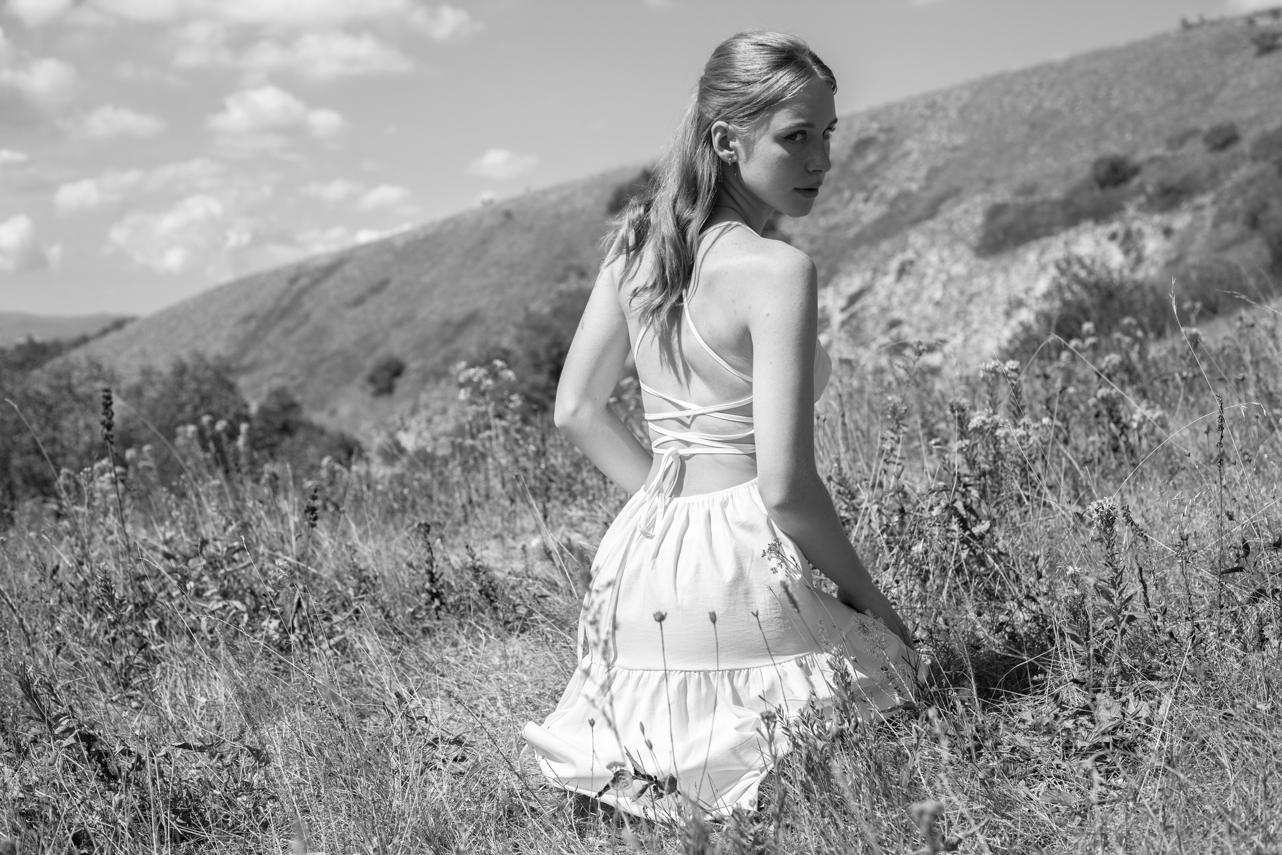 Нежность гор. Уличный фотограф Города N