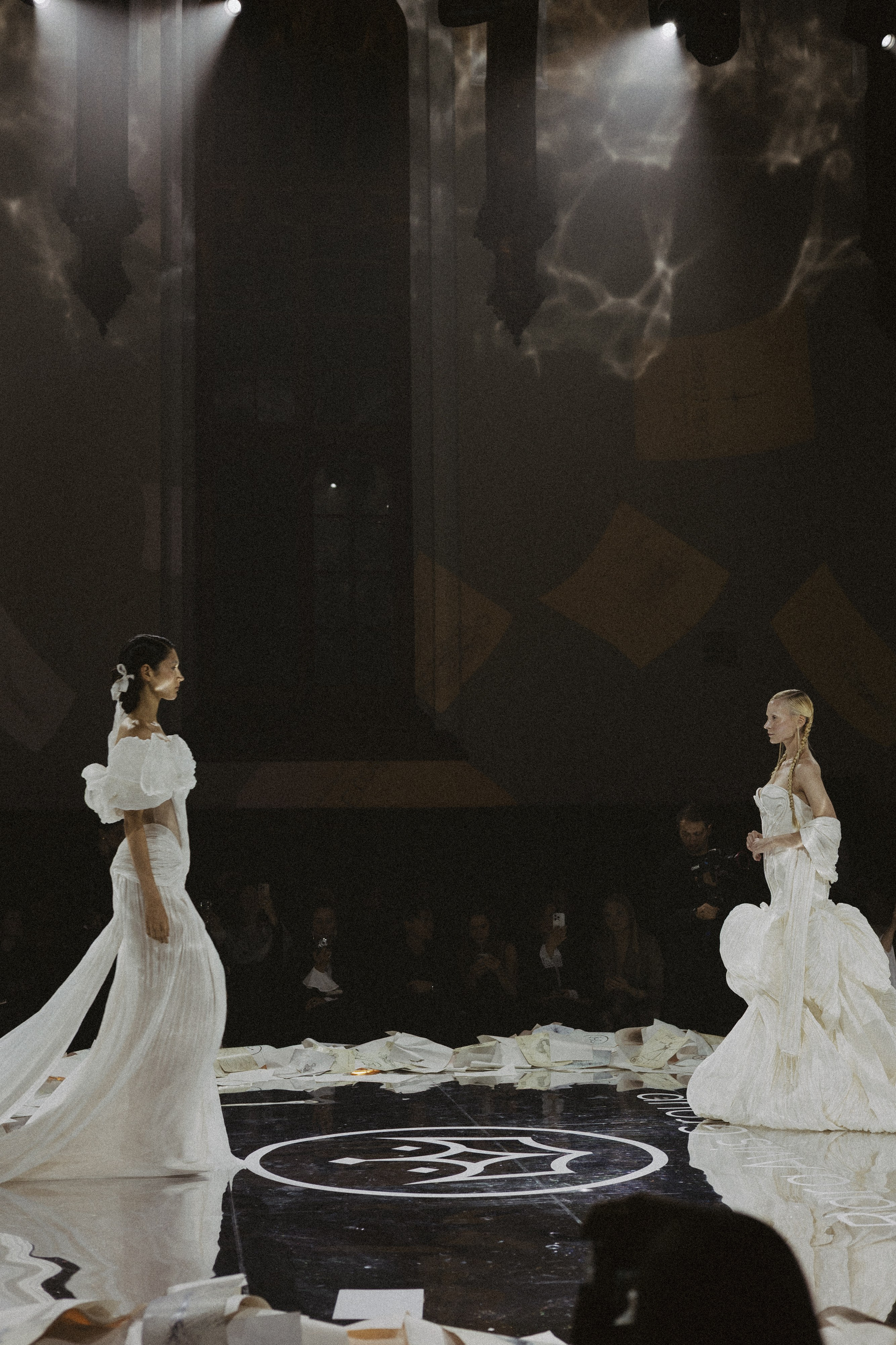 Rara Avis Fashion Show 2026. Fusion Wedding Photographer