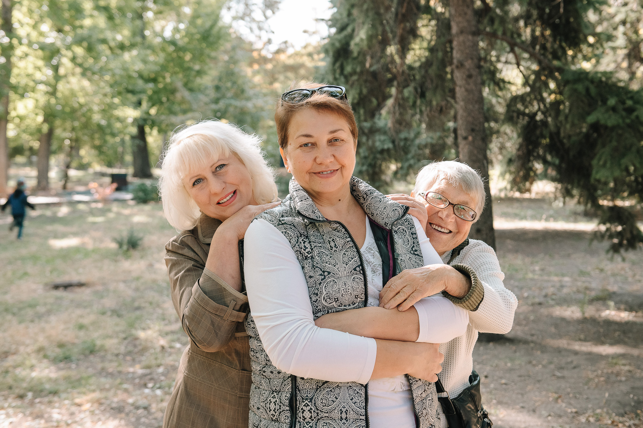 Фотопрогулка. Валентина, Светлана, Елена, Никита и Лавр. Фотограф Валерия Голубева (Миронова)