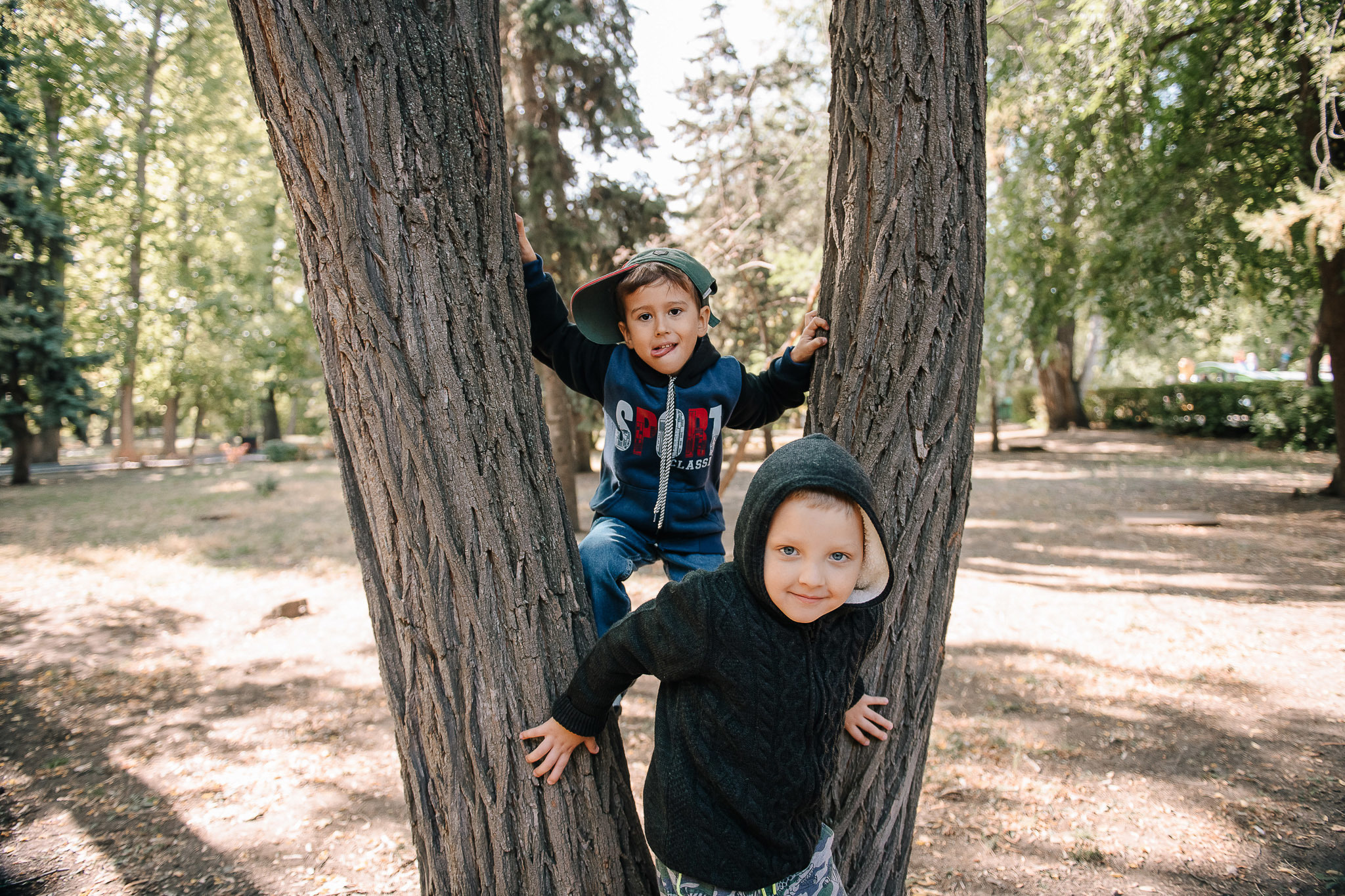Фотопрогулка. Валентина, Светлана, Елена, Никита и Лавр. Фотограф Валерия Голубева (Миронова)