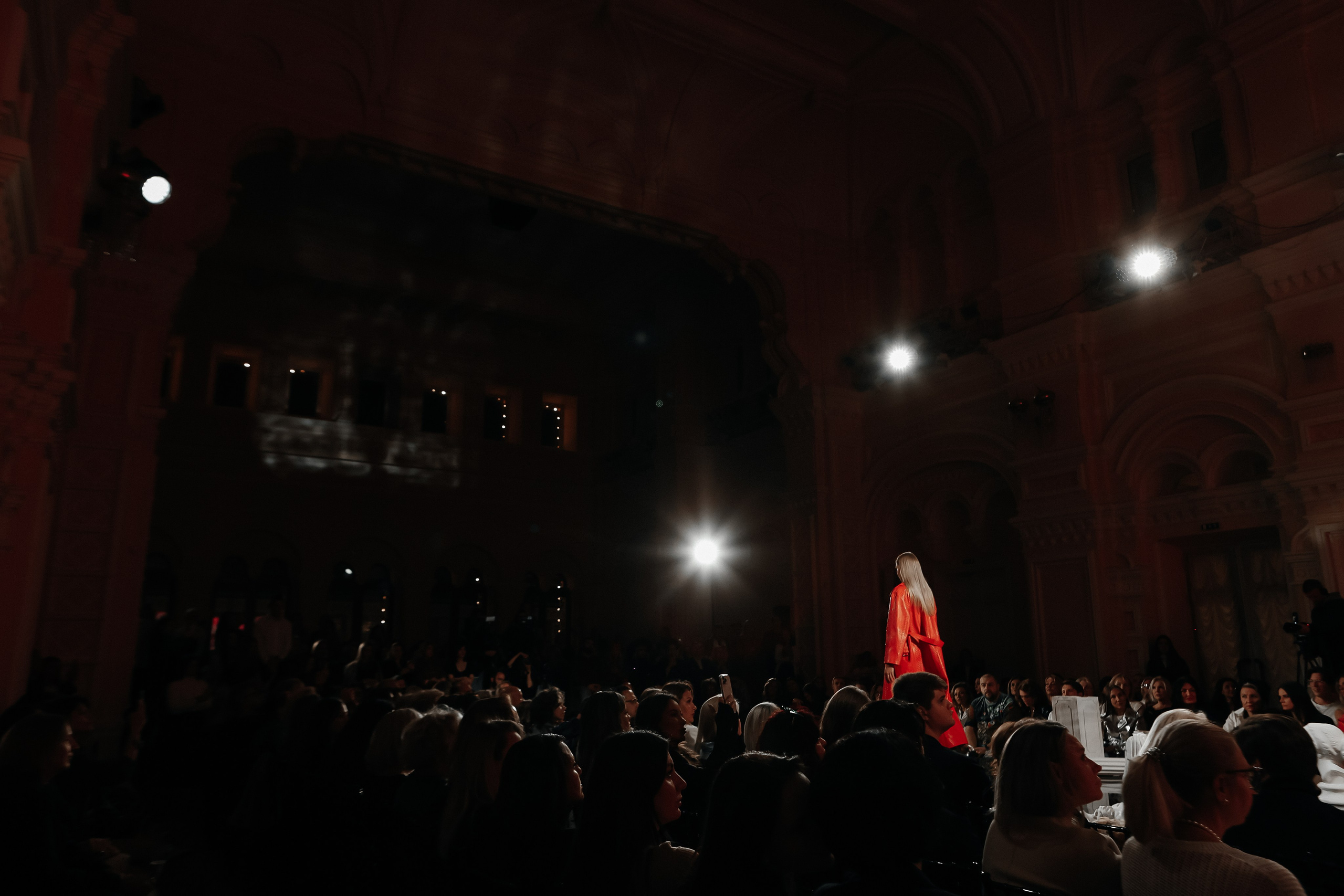 Гум Закрытый Показ 2024. Свадебный фотограф FOTOKEYT