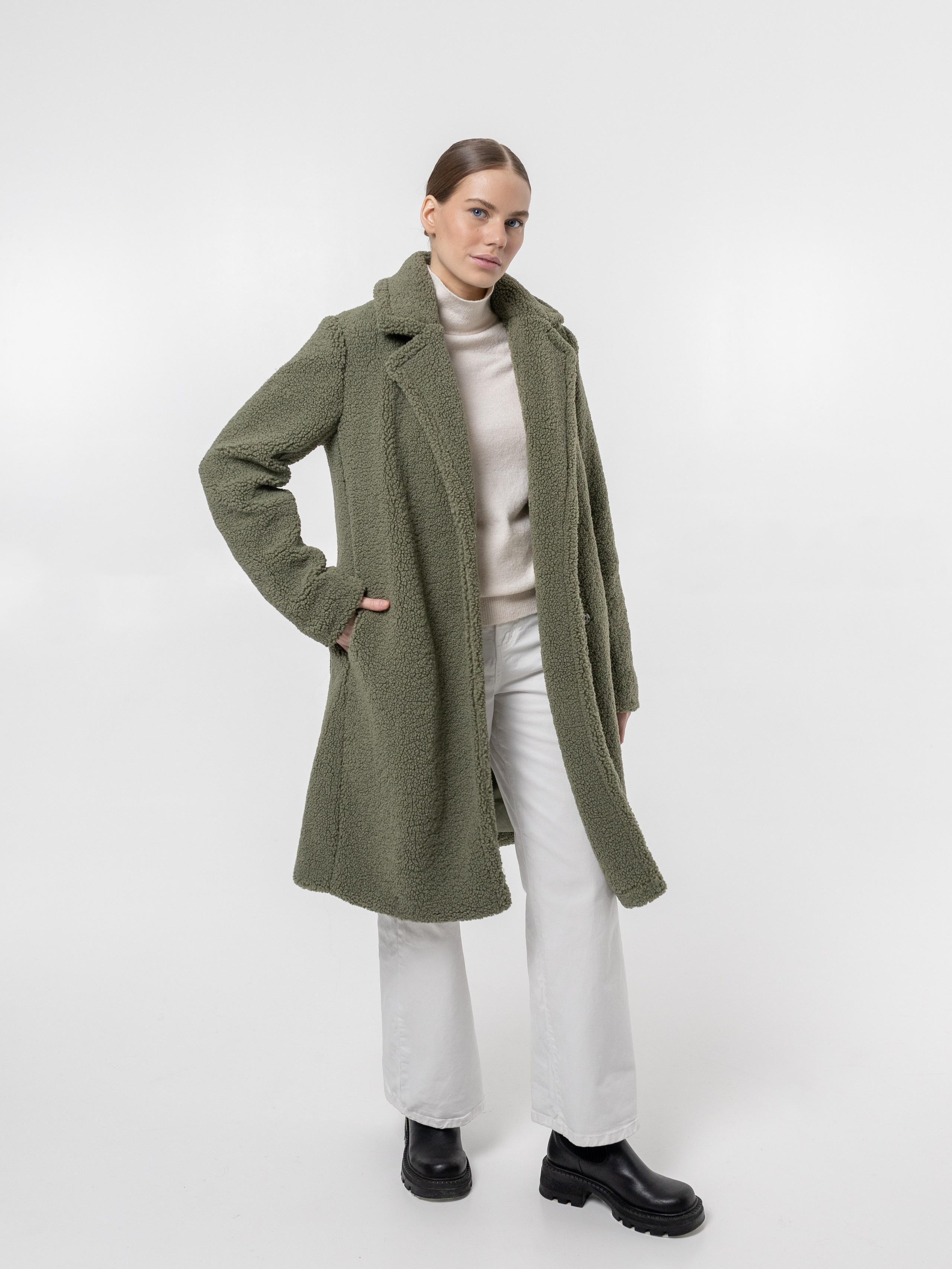 Фотосессии рекламные, маркетплэйсы в Петербурге. Портретный фотограф в Санкт-Петербурге Екатерина Шамрай