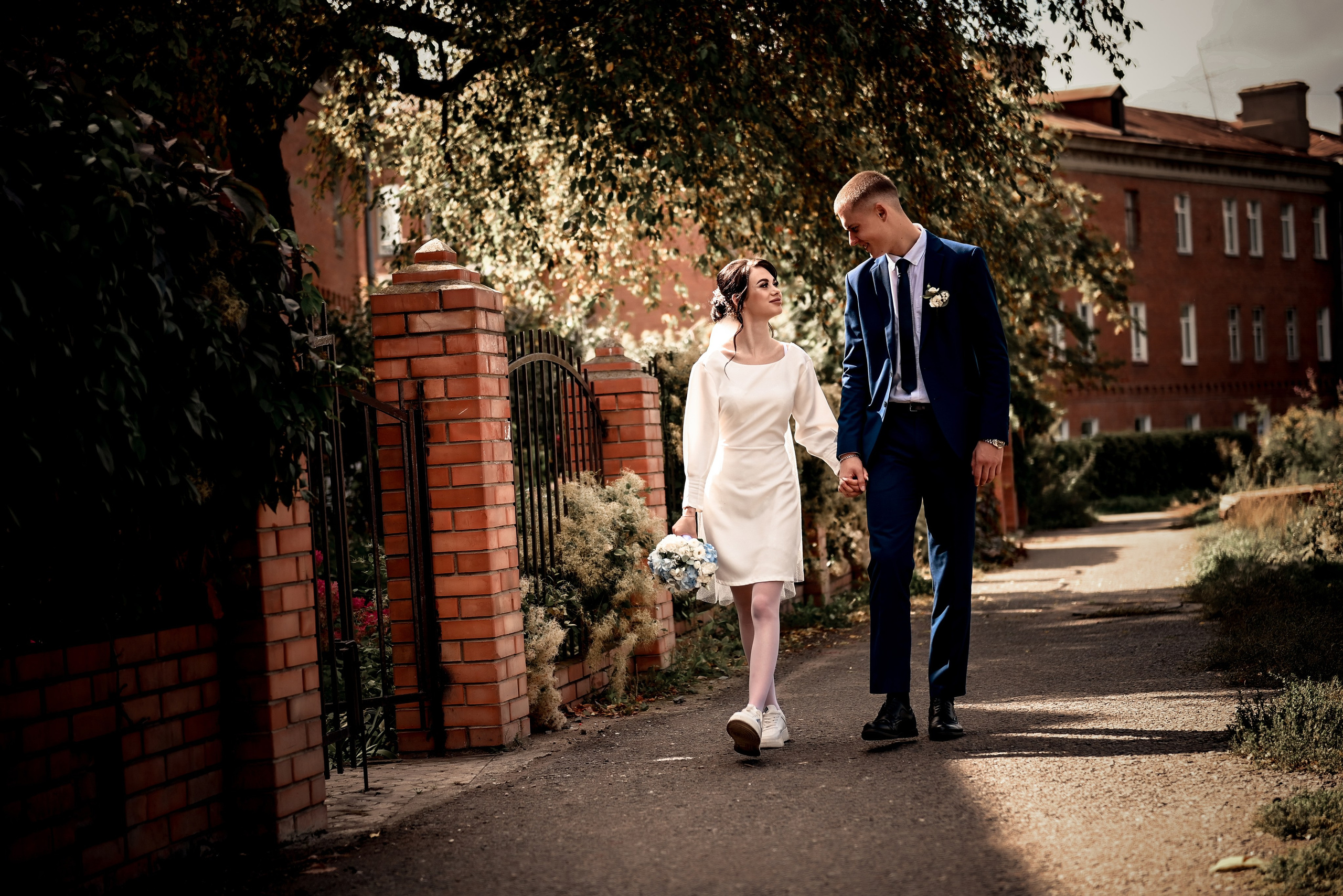 Небольшая часть фото со свадебной съемки Алексея и Даши. Свадебный, семейный, детский, контент фотограф в Омске Максим Ильин