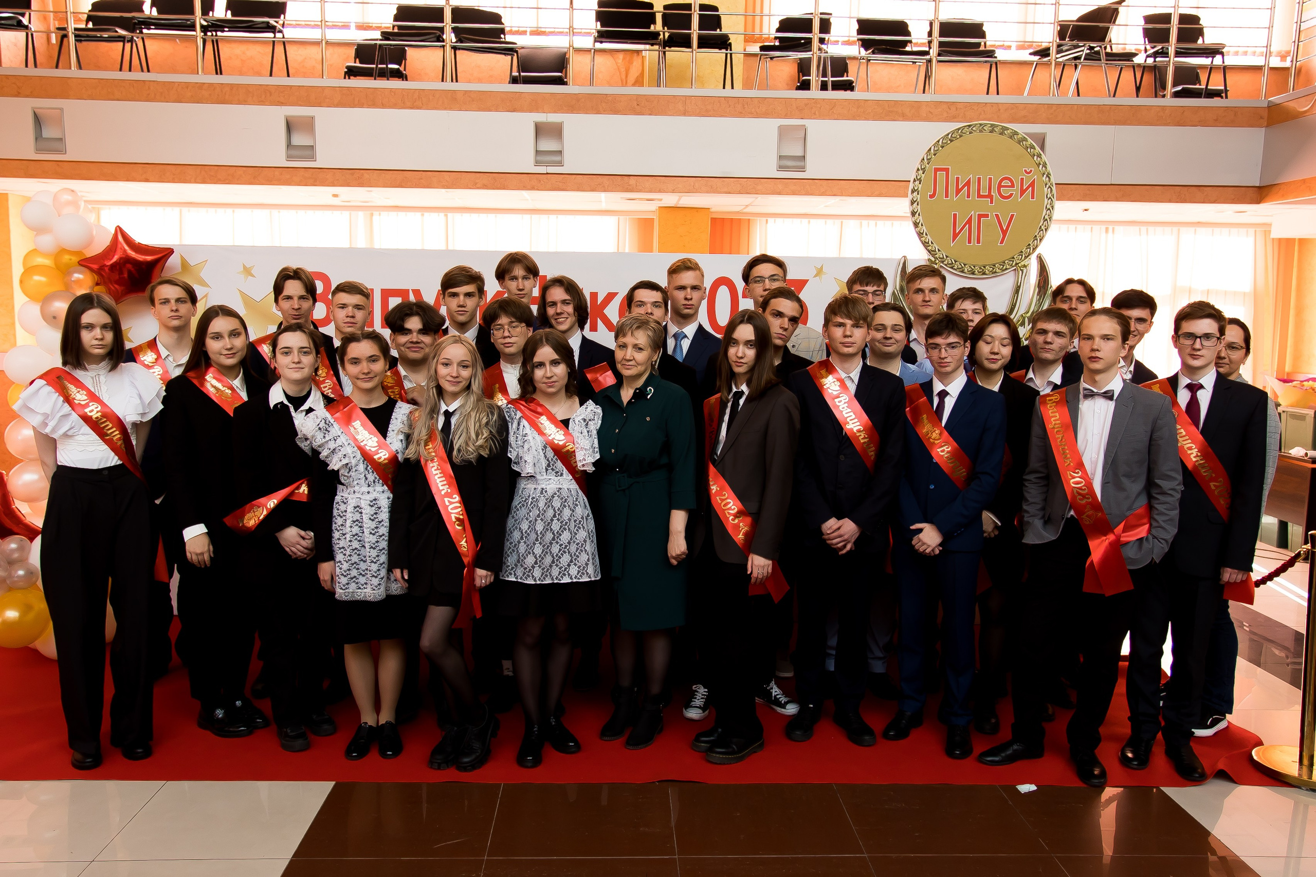 Последний звонок. Фотограф в Иркутске