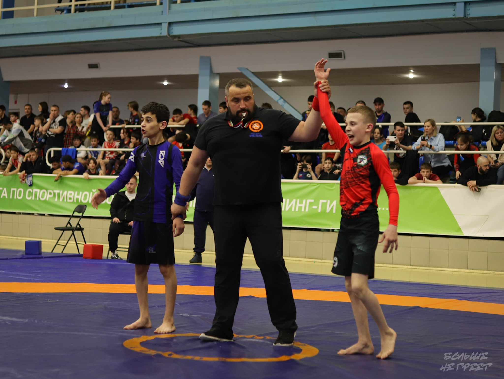 ПЕРВЕНСТВО УРФО ПО СПОРТИВНОЙ БОРЬБЕ ГРЭППЛИНГ И ГРЭППЛИНГ-ГИ. Больше не греет