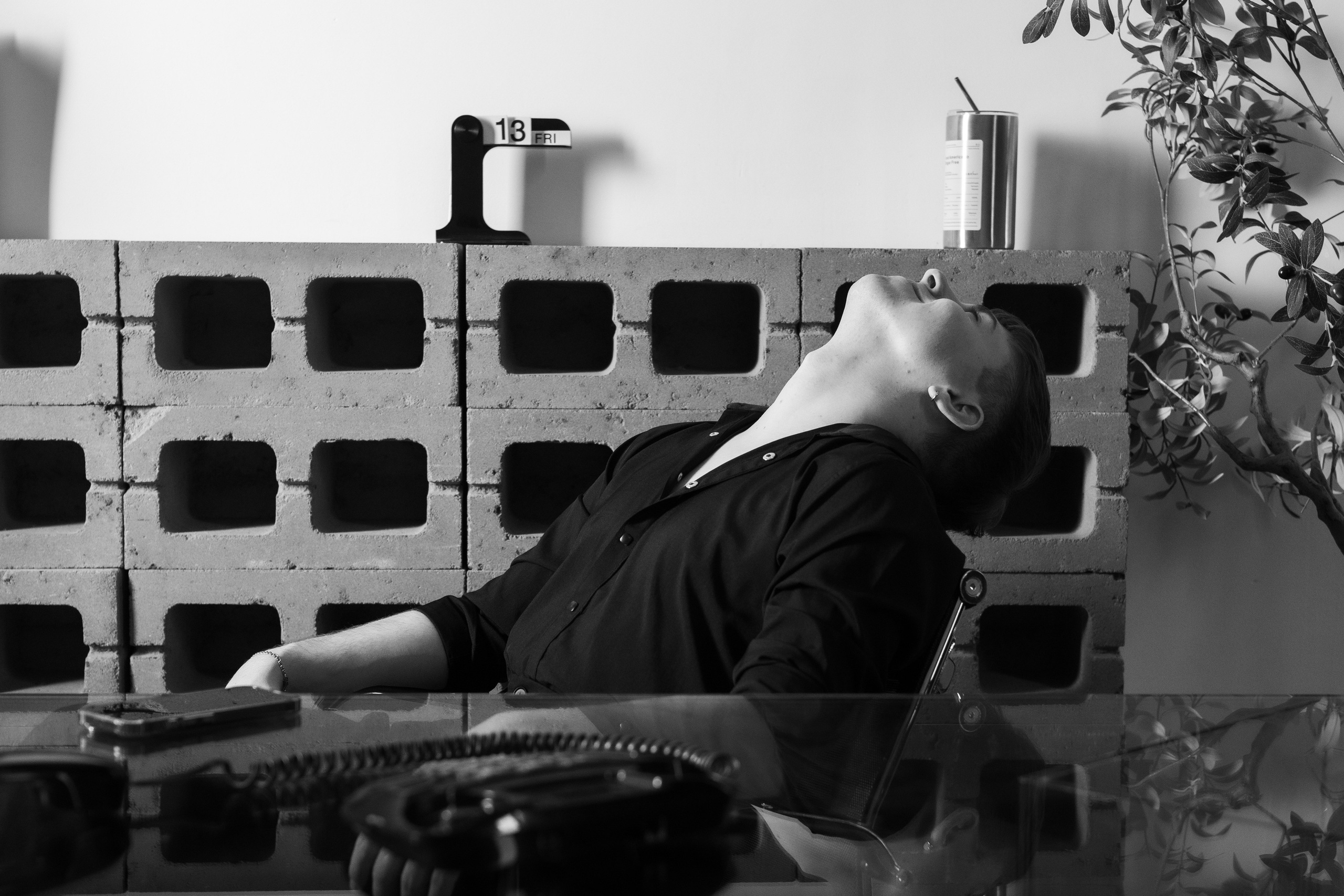 Мужской черно-белый портрет. Фотограф и видеограф в Москве Анна Матюхина